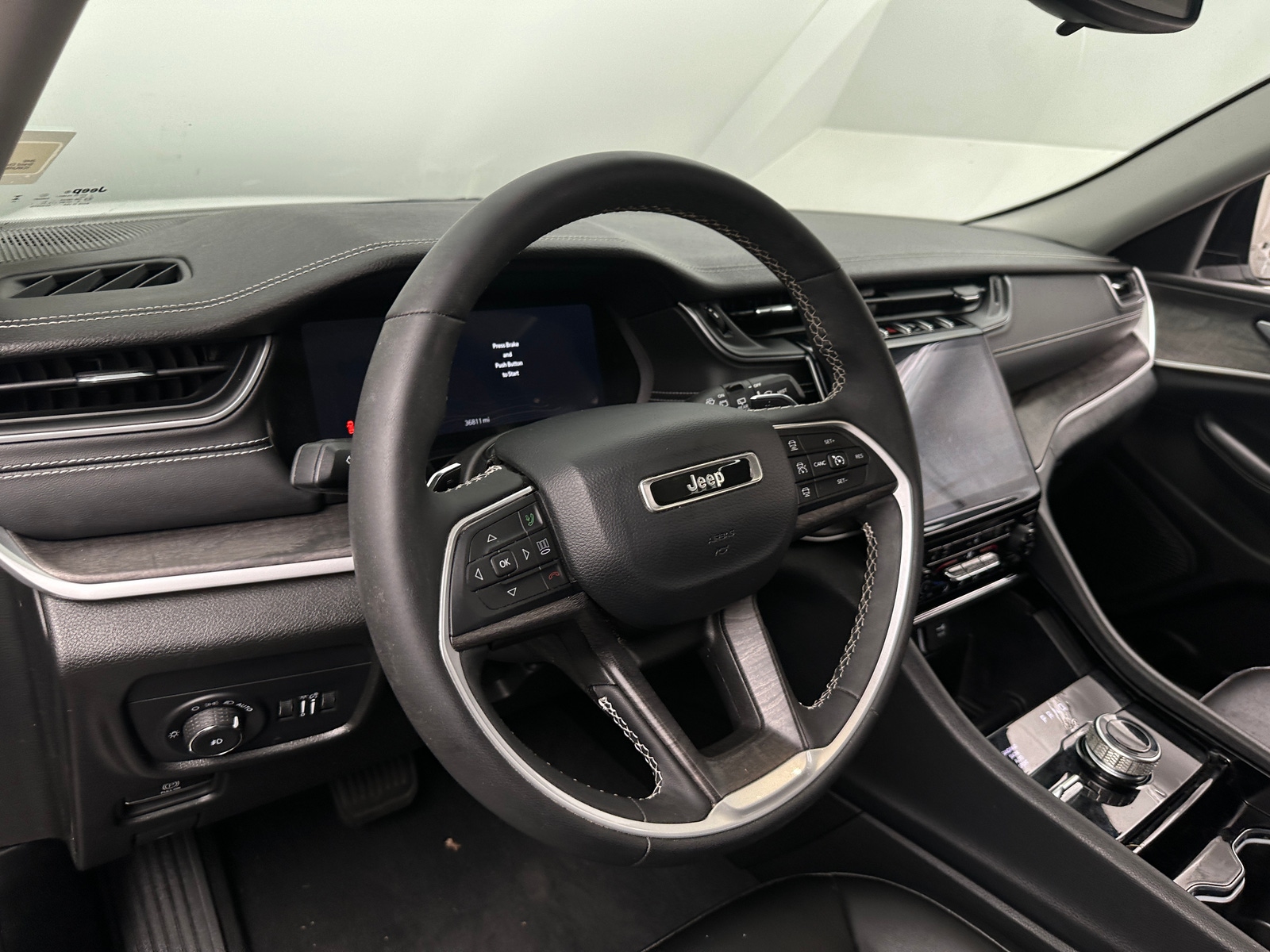 Thumbnail: 2023 Jeep Grand Cherokee - 4
