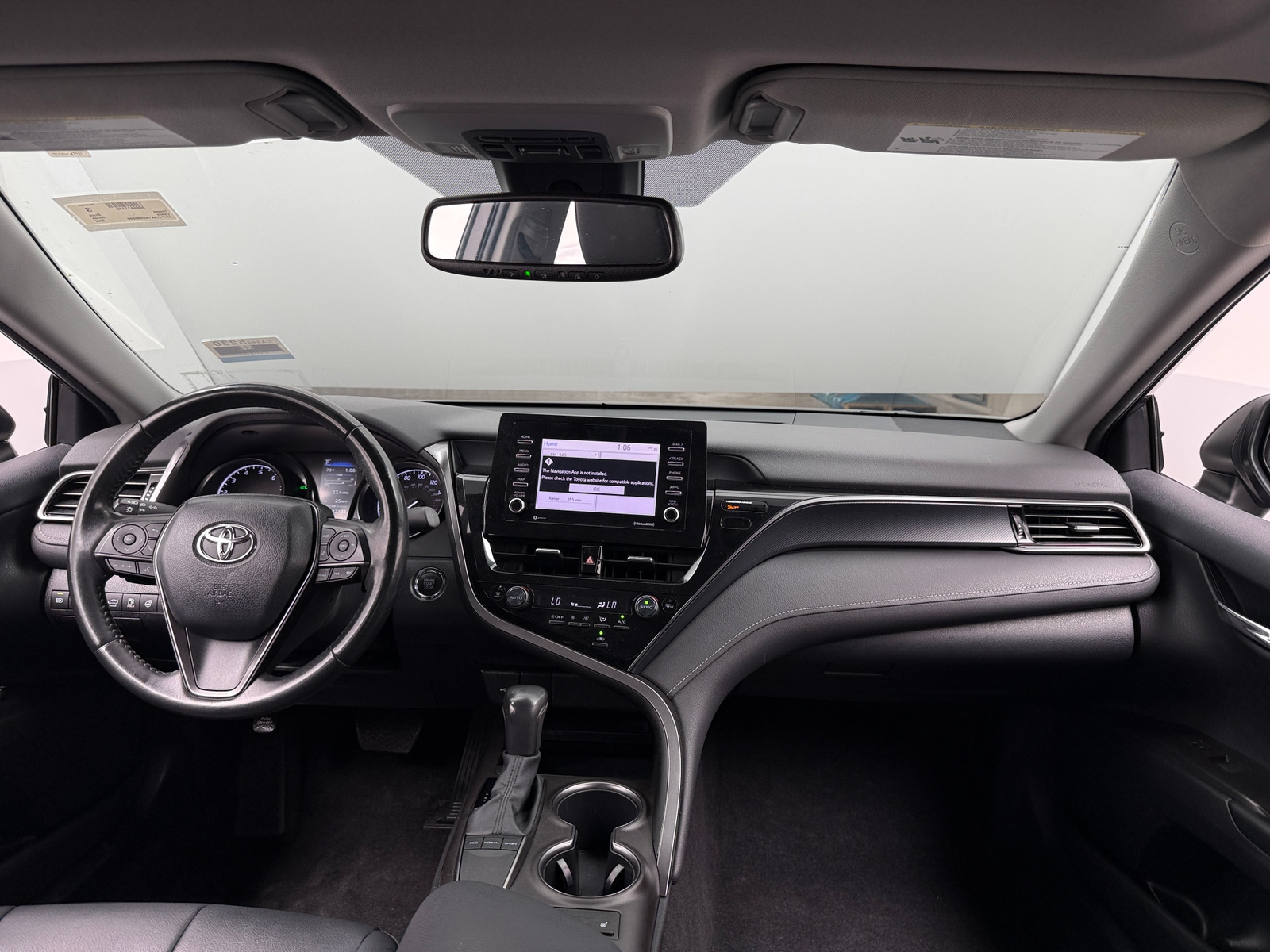 Thumbnail: 2022 Toyota Camry - 3
