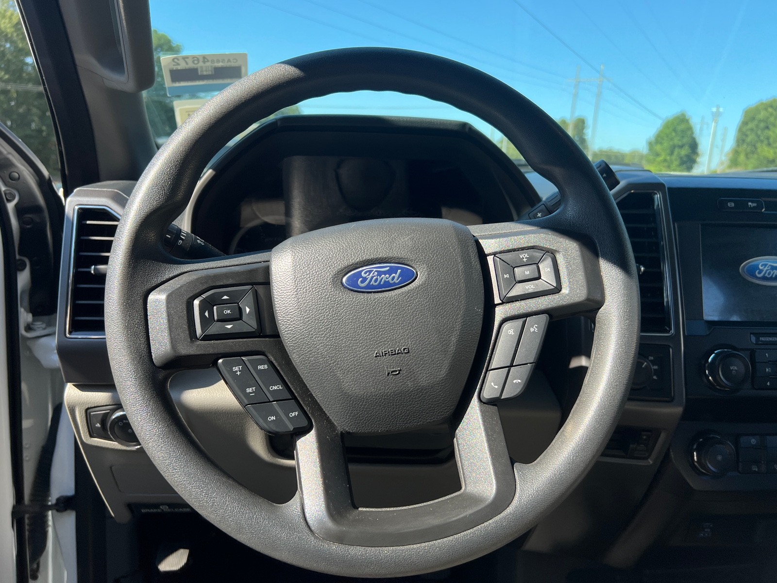 Thumbnail: 2022 Ford Econoline - 5