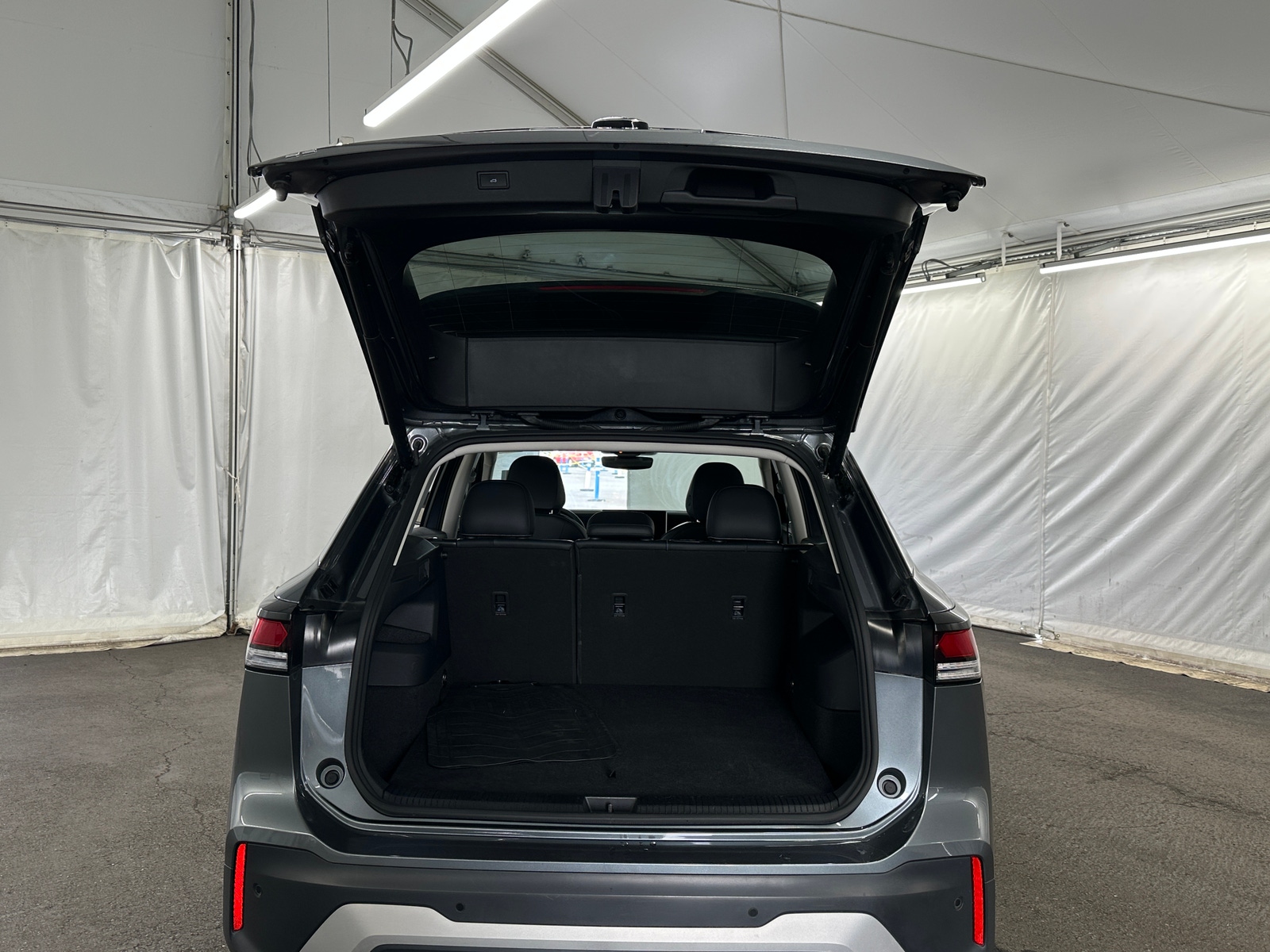 Thumbnail: 2026 Volkswagen Tiguan - 6