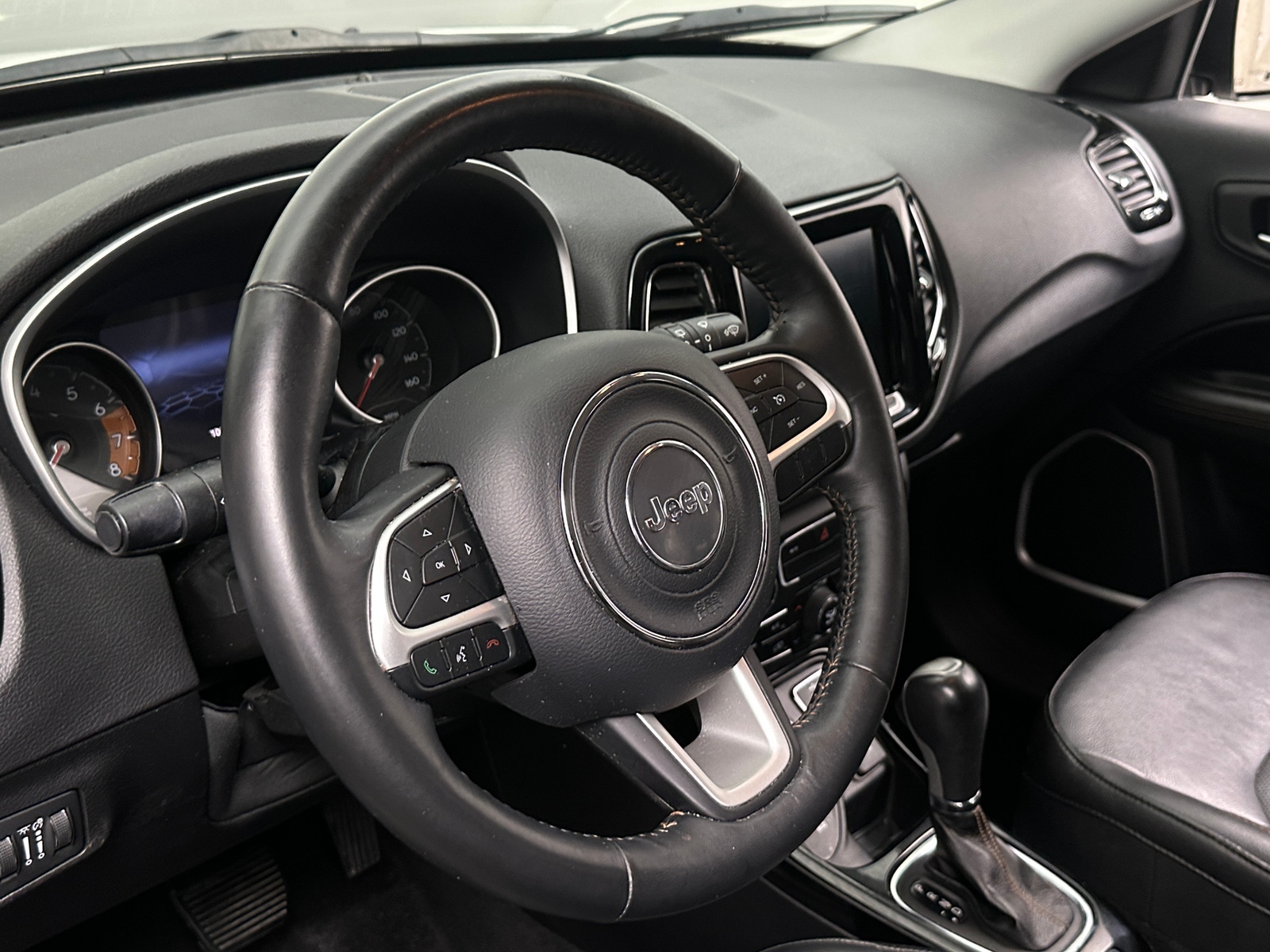 Thumbnail: 2019 Jeep Compass - 4