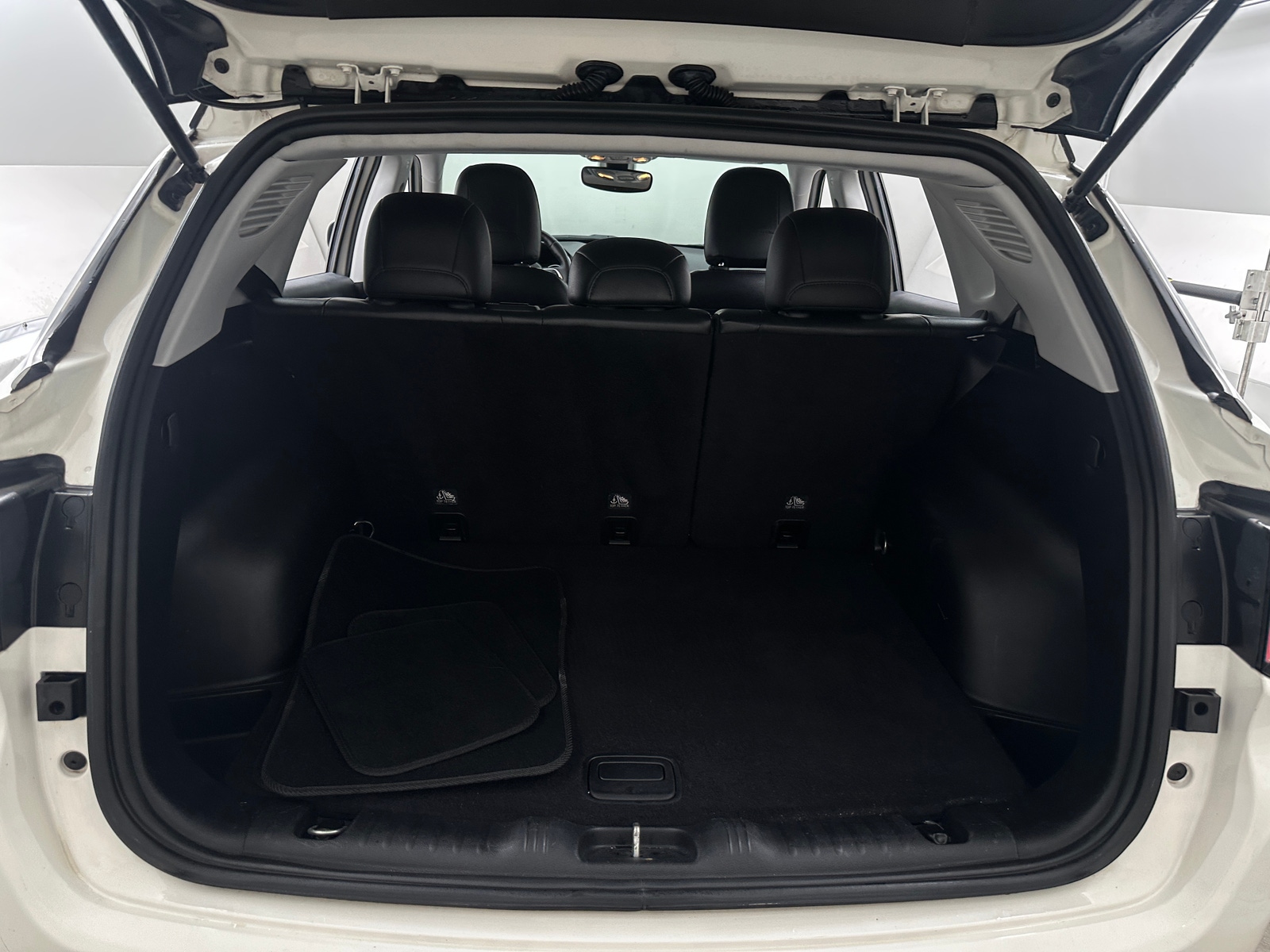 Thumbnail: 2019 Jeep Compass - 6