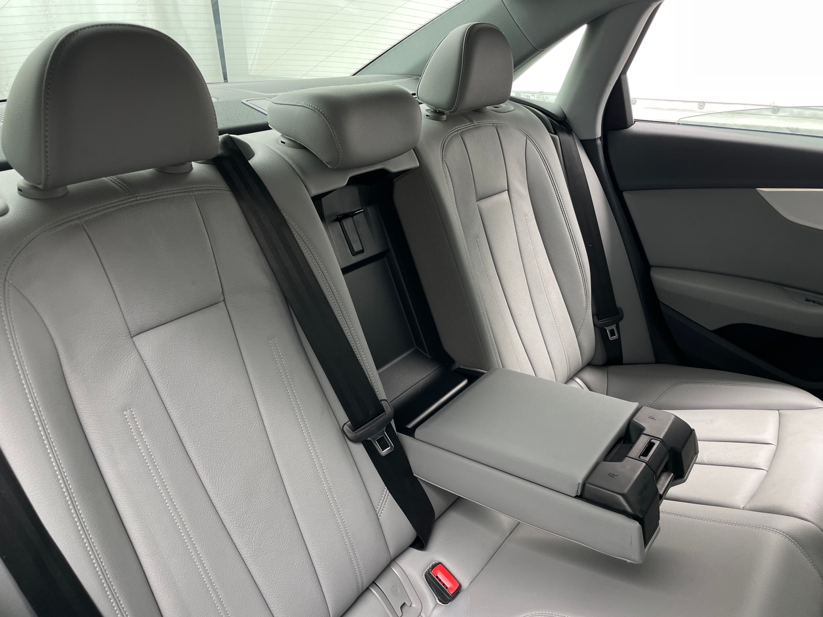 Thumbnail: 2018 Audi A4 - 5