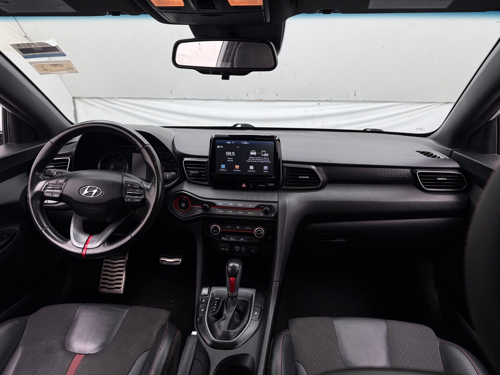 Thumbnail: 2019 Hyundai Veloster - 3