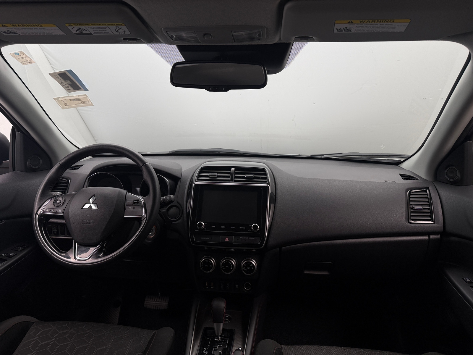 Thumbnail: 2026 Mitsubishi Outlander Sport - 3