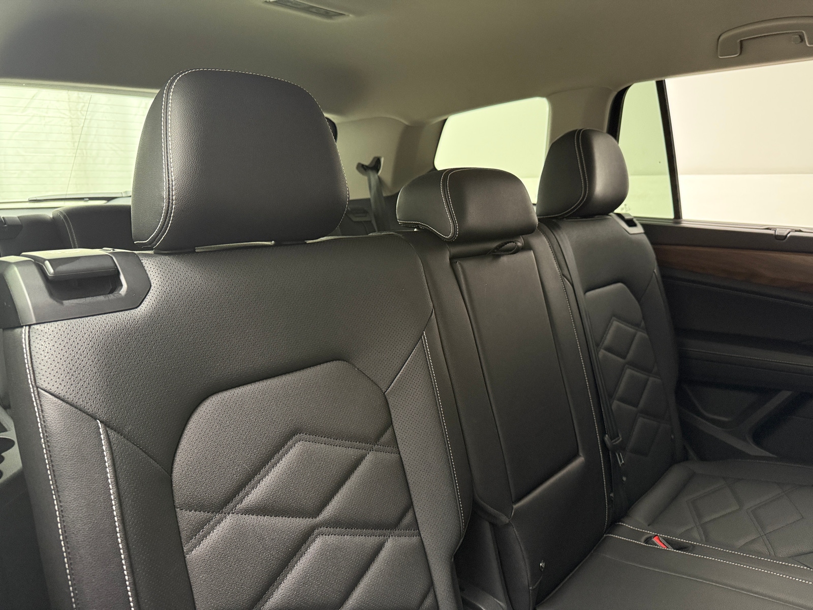 Thumbnail: 2026 Volkswagen Atlas - 6