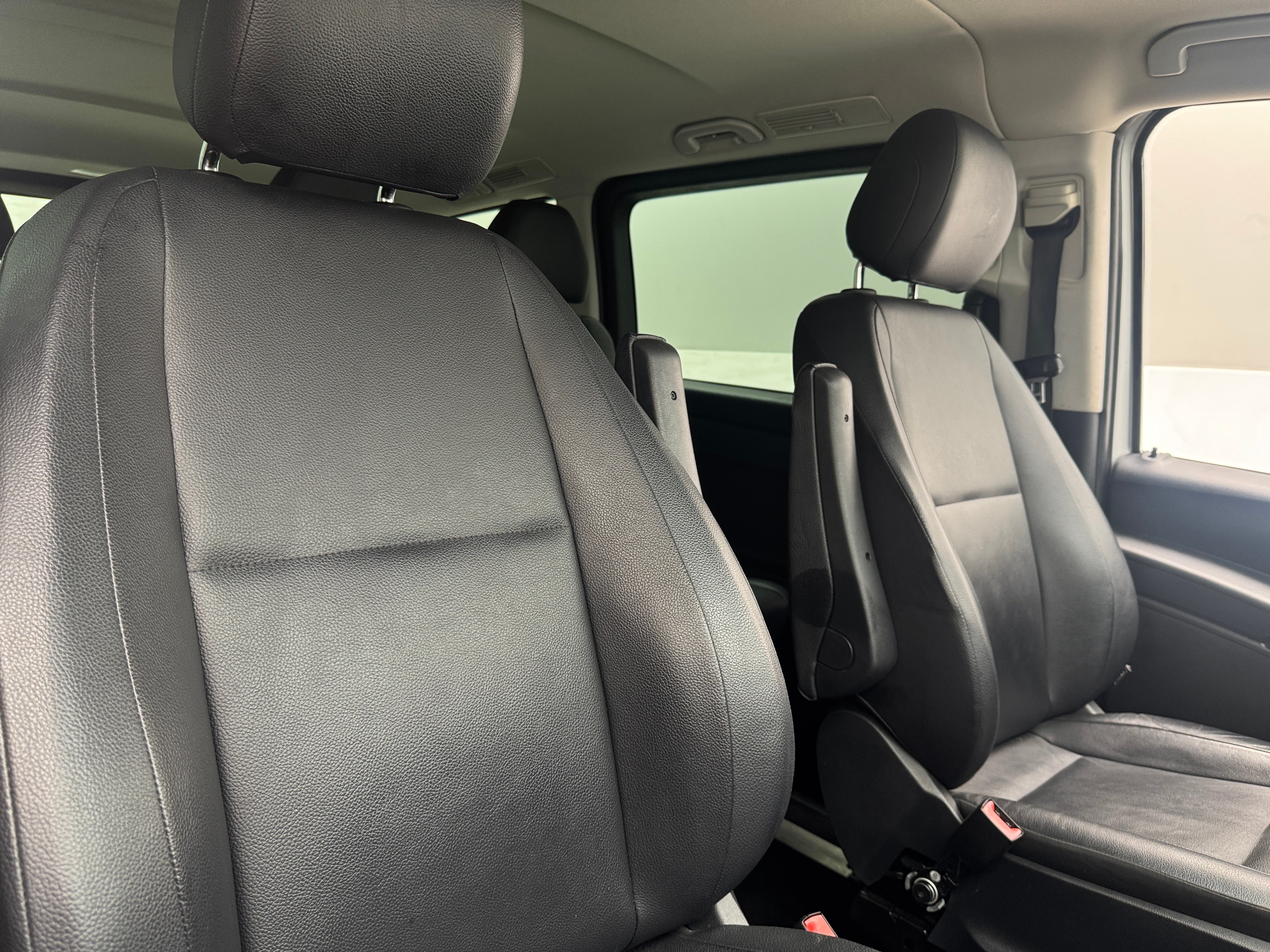 2016 Mercedes-Benz Metris Passenger Van