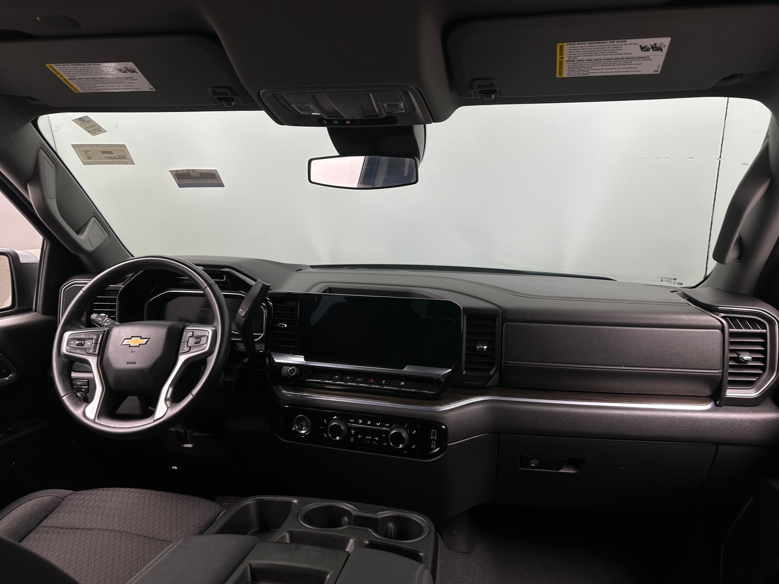 Thumbnail: 2024 Chevrolet Silverado 1500 - 3