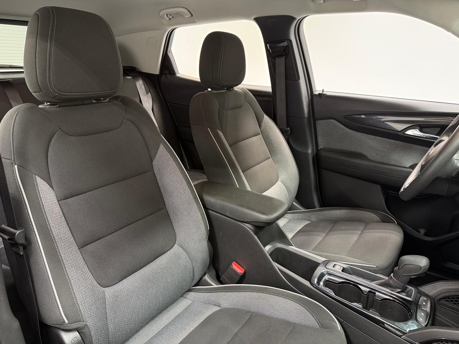 Thumbnail: 2025 Chevrolet TrailBlazer - 2