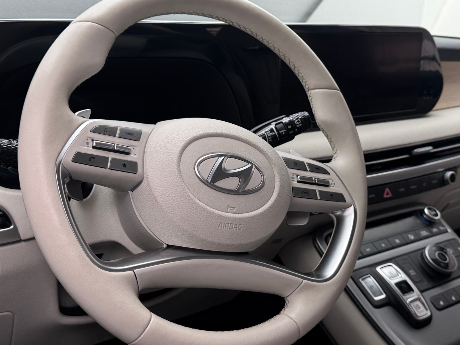 Thumbnail: 2023 Hyundai Palisade - 4