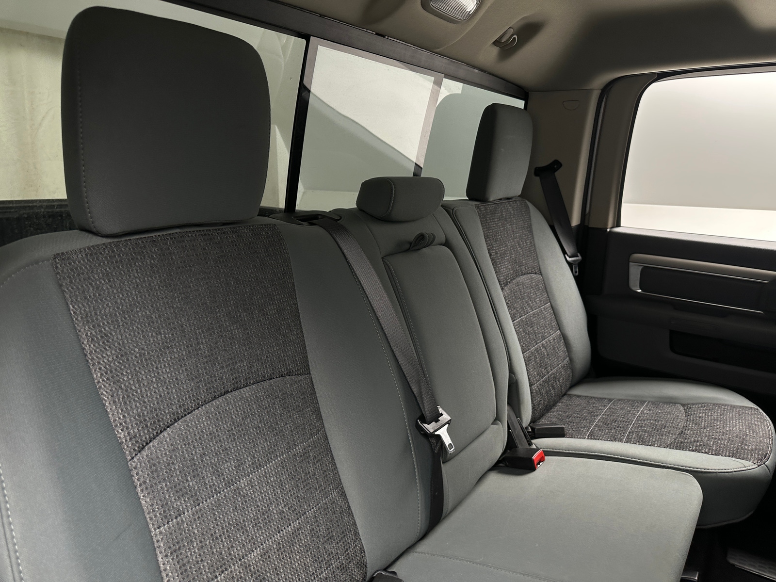 Thumbnail: 2019 RAM 1500 Classic - 6