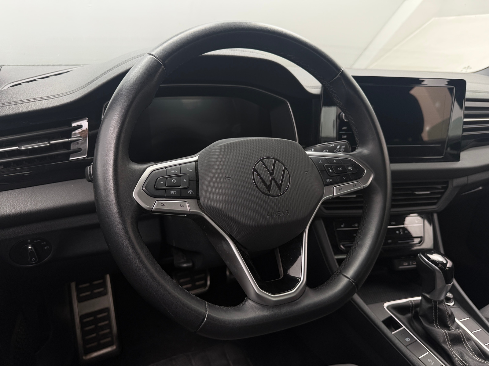 Thumbnail: 2025 Volkswagen Jetta - 5