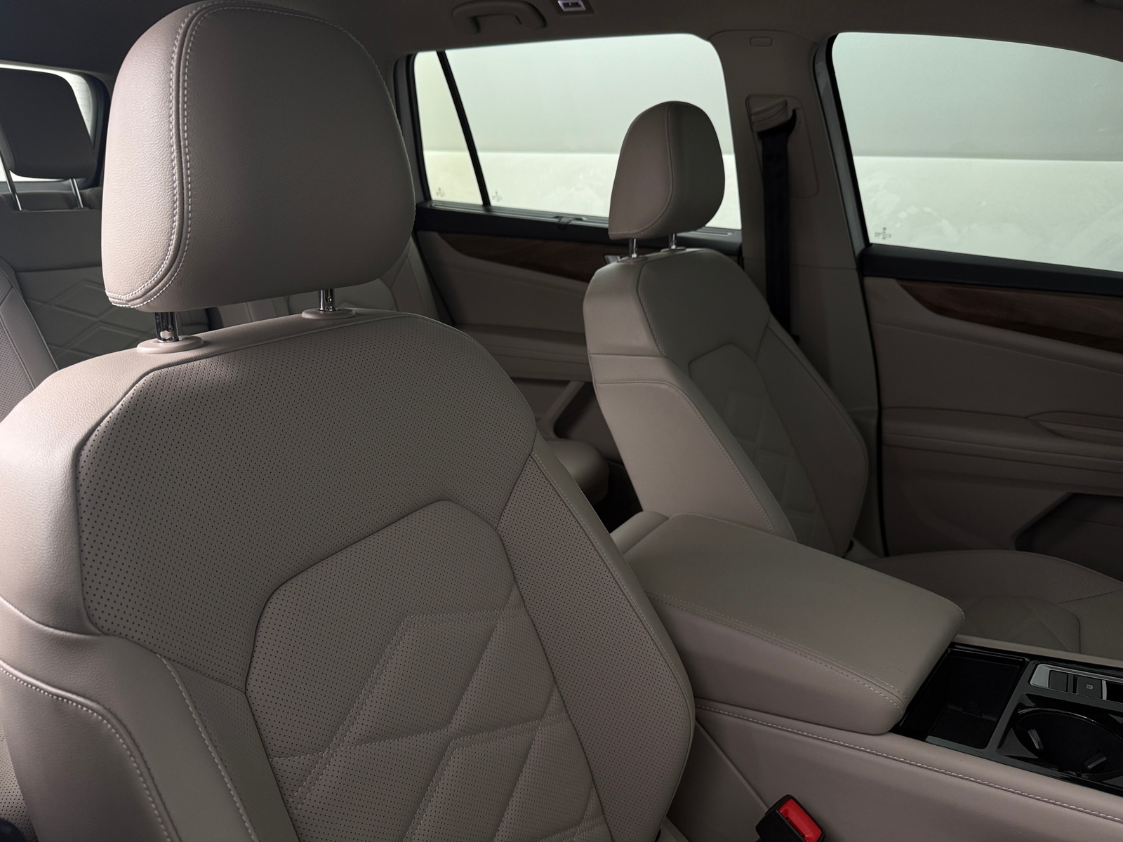 Thumbnail: 2024 Volkswagen Atlas - 2