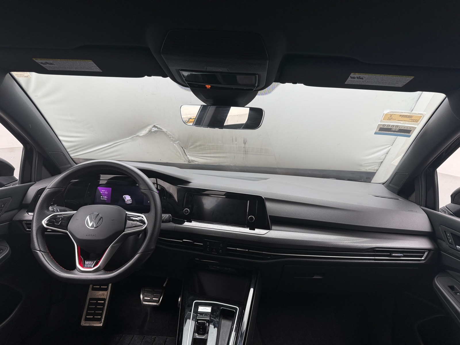 Thumbnail: 2024 Volkswagen Golf - 3