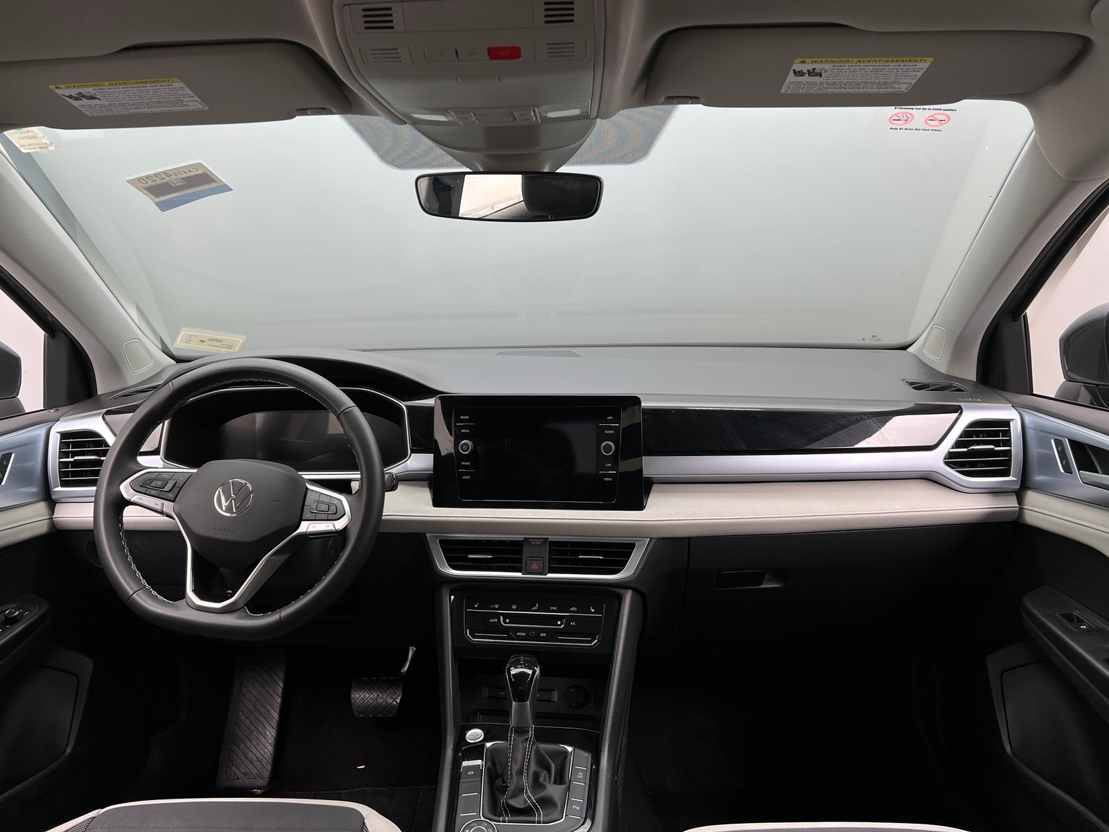 Thumbnail: 2026 Volkswagen Taos - 3