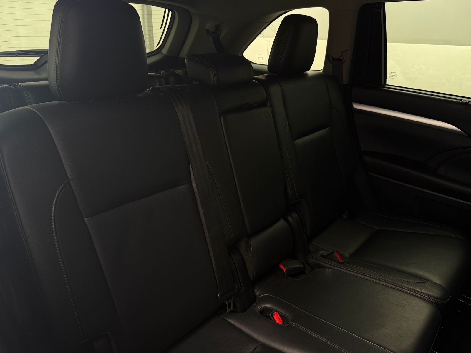 Thumbnail: 2017 Toyota Highlander - 5