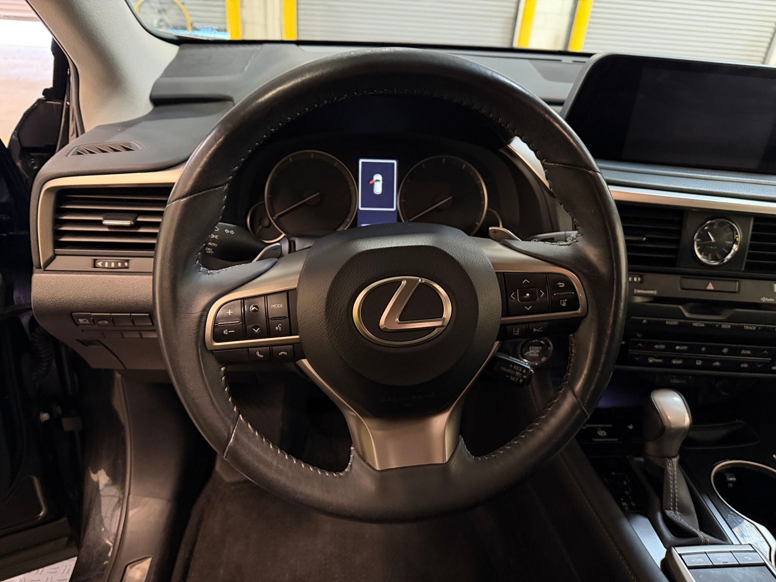Thumbnail: 2022 Lexus RX - 5