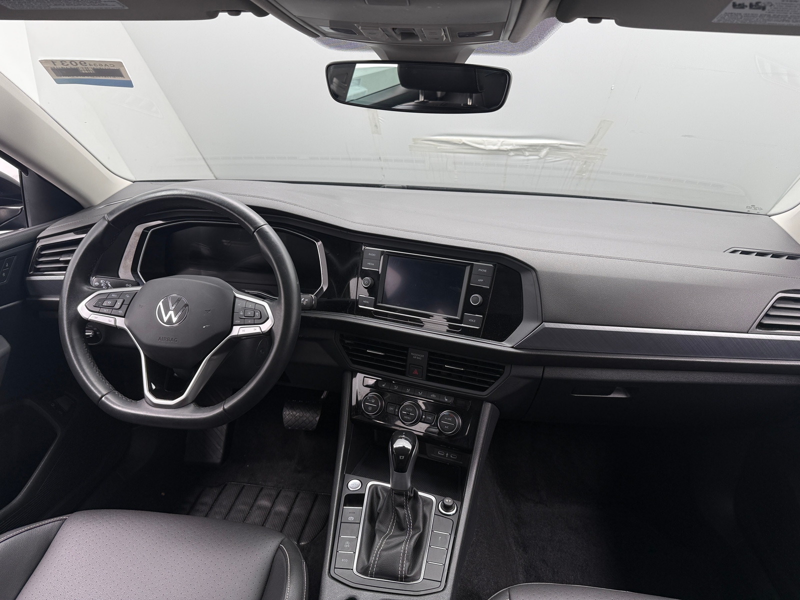Thumbnail: 2023 Volkswagen Jetta - 3