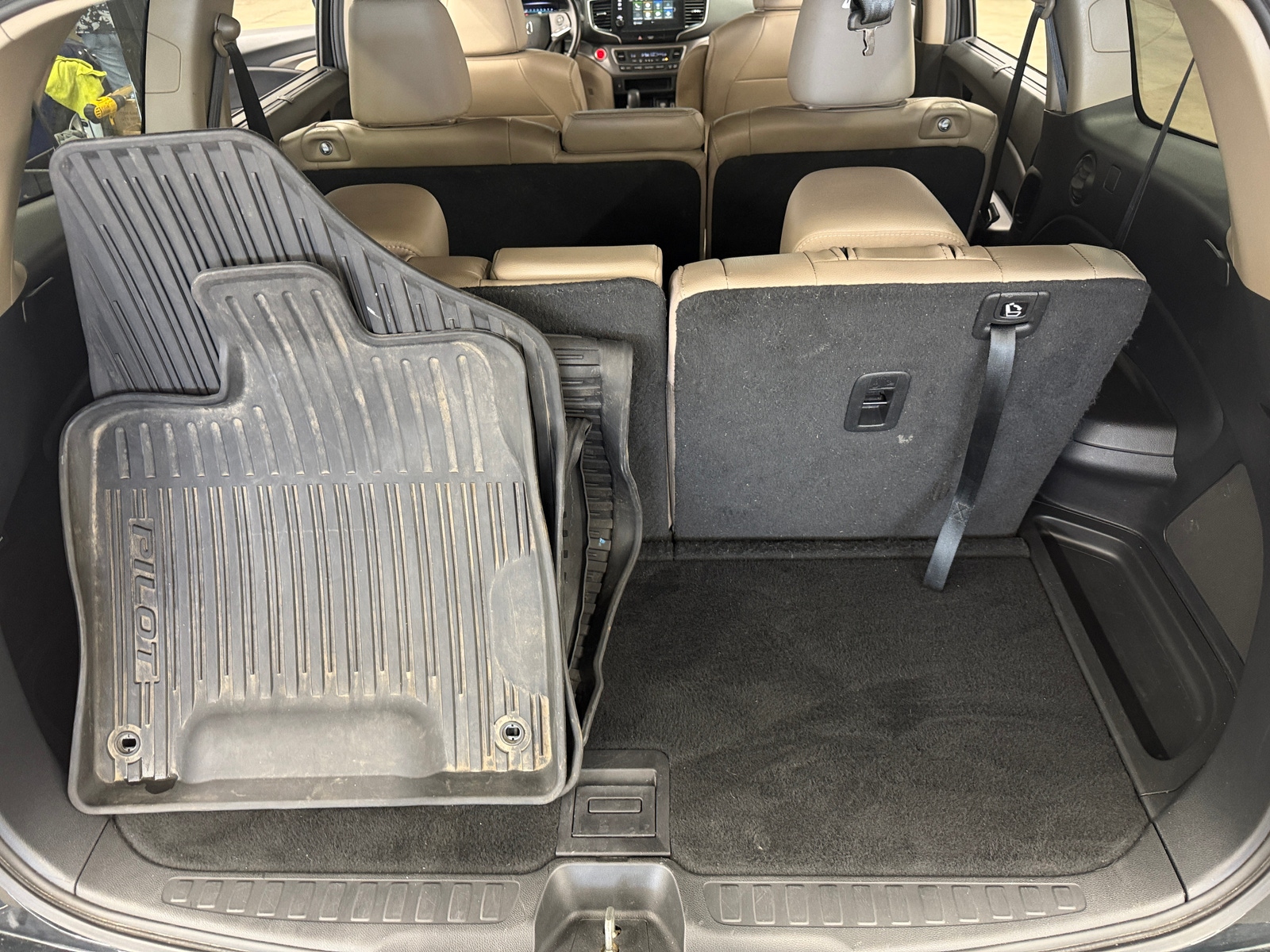 Thumbnail: 2020 Honda Pilot - 6