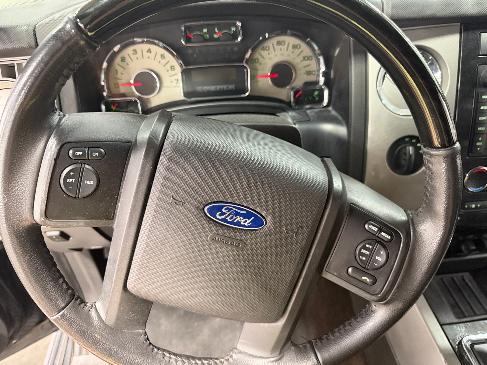 Thumbnail: 2013 Ford Expedition EL - 4