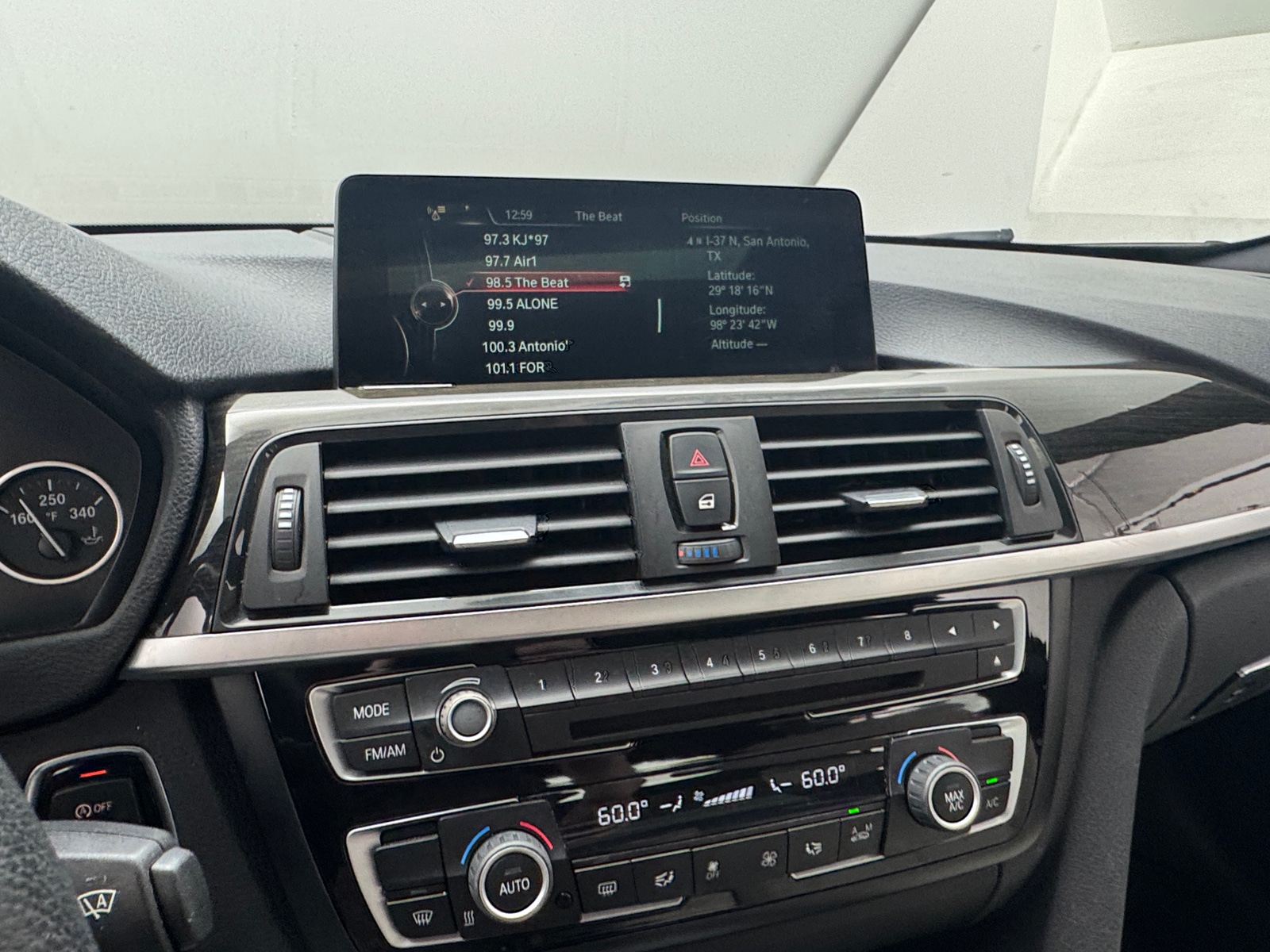 Thumbnail: 2016 BMW 4 Series - 4