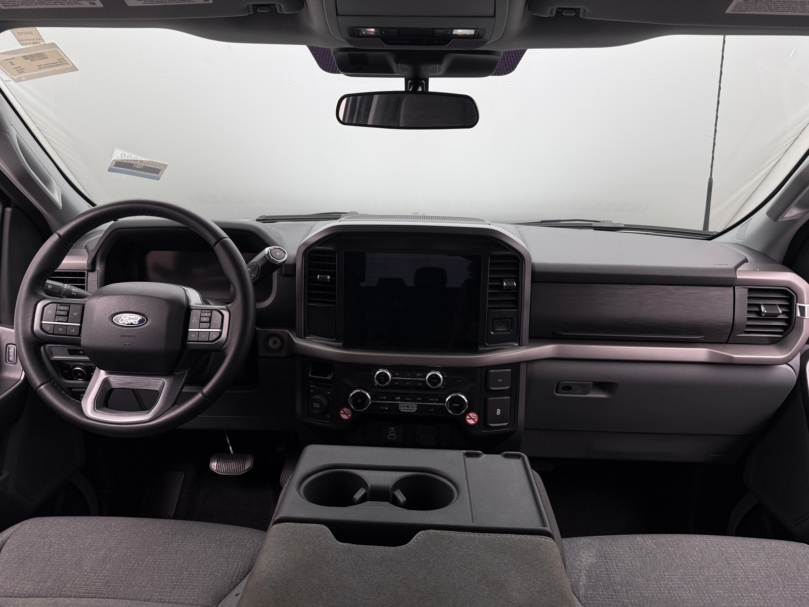 Thumbnail: 2025 Ford Econoline - 3
