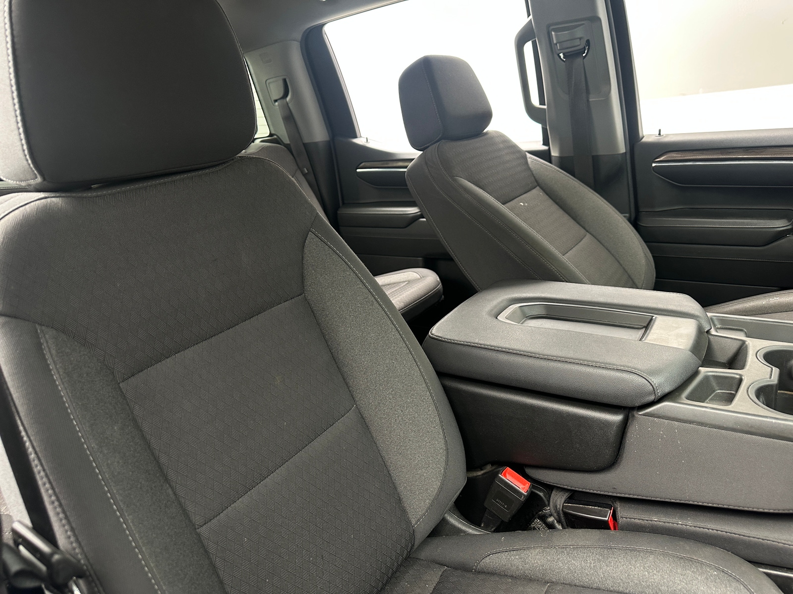 Thumbnail: 2024 Chevrolet Silverado 1500 - 2
