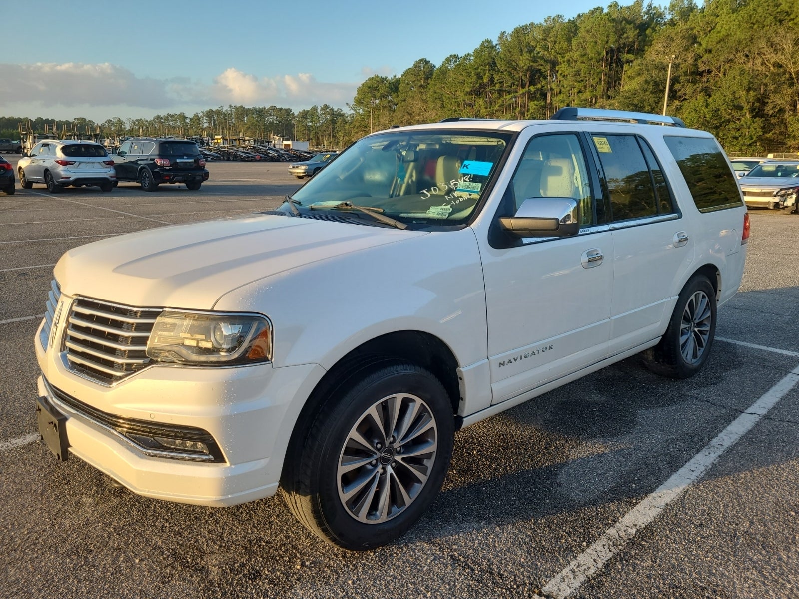 2015 Lincoln Navigator 3.5l V6 Di T/C Ecoboost 4d Suv RWD 4d