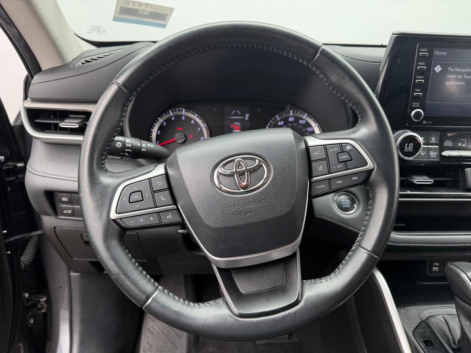 Thumbnail: 2022 Toyota Highlander - 5