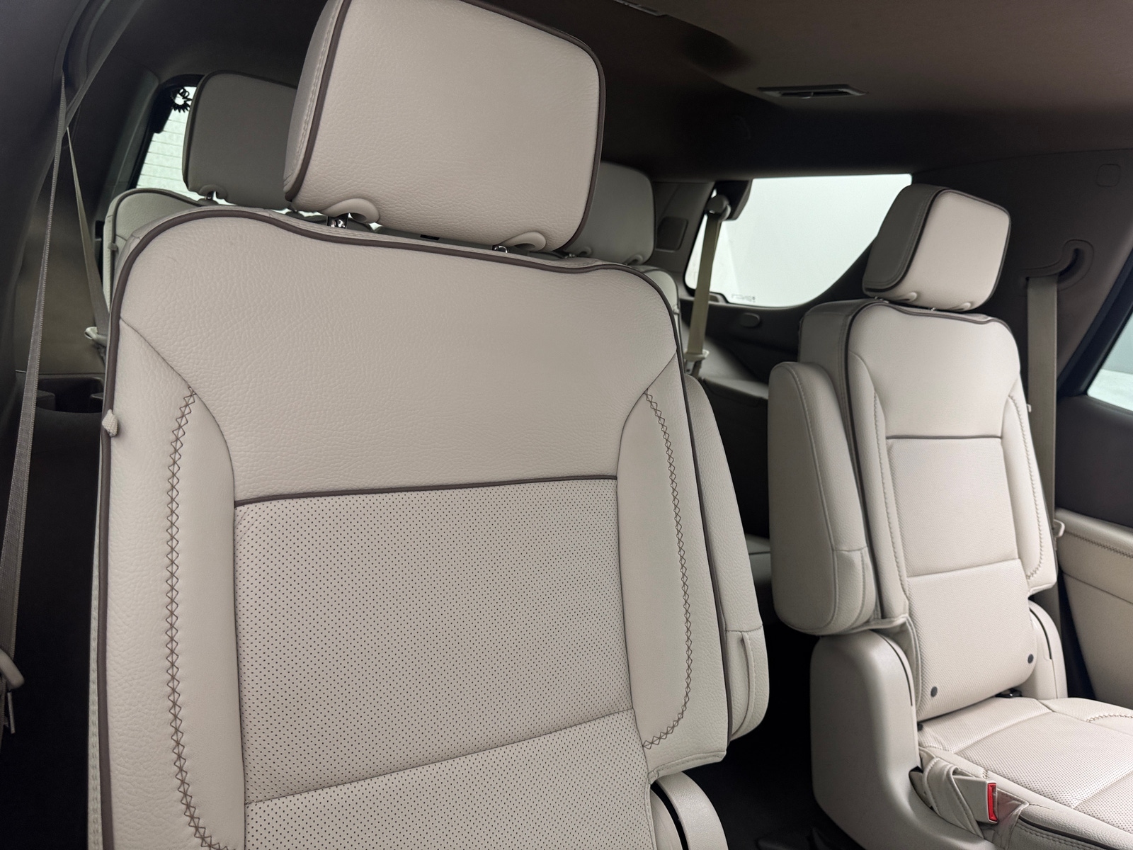 Thumbnail: 2025 GMC Yukon - 5