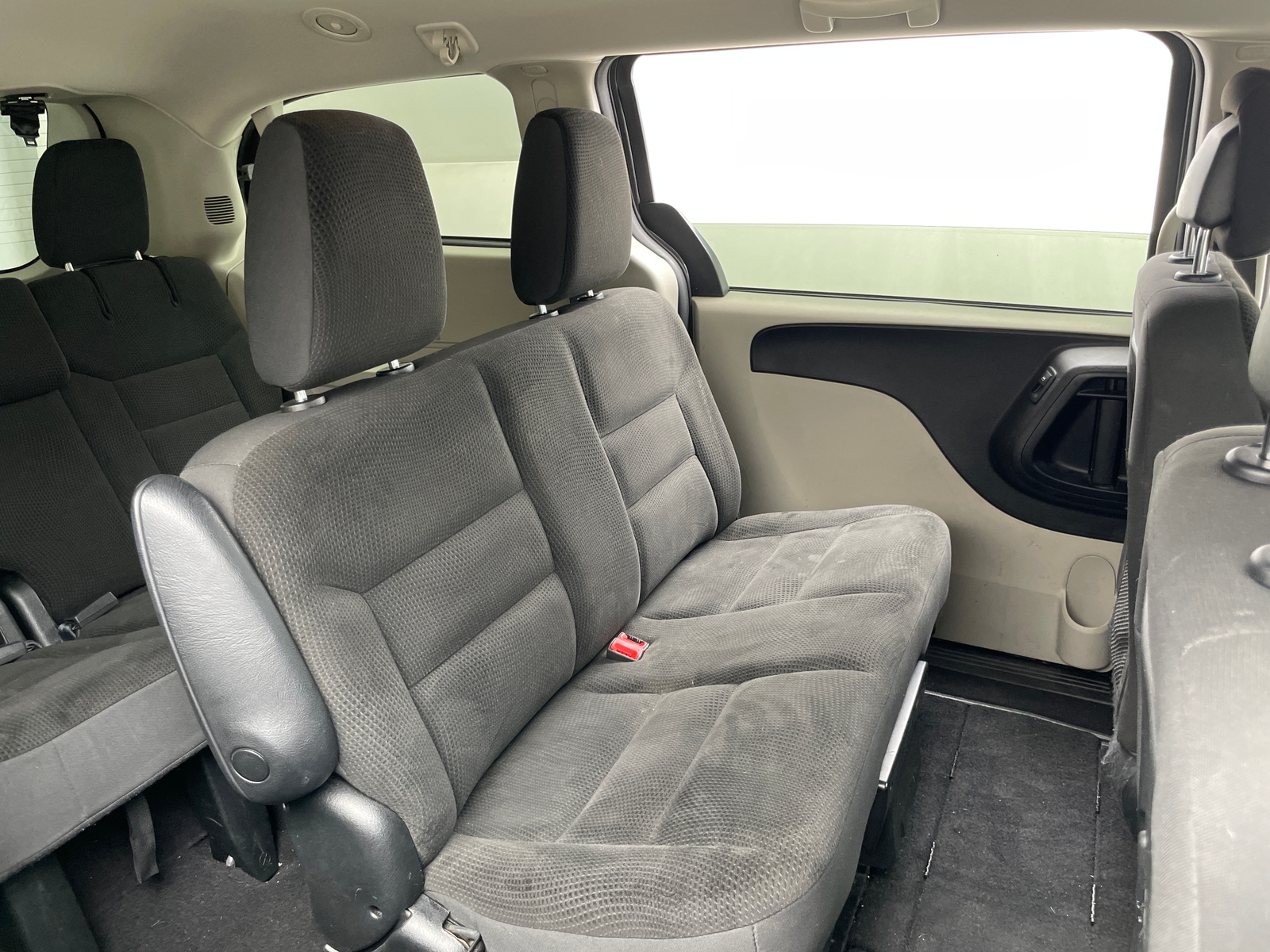 Thumbnail: 2018 Dodge Grand Caravan - 6