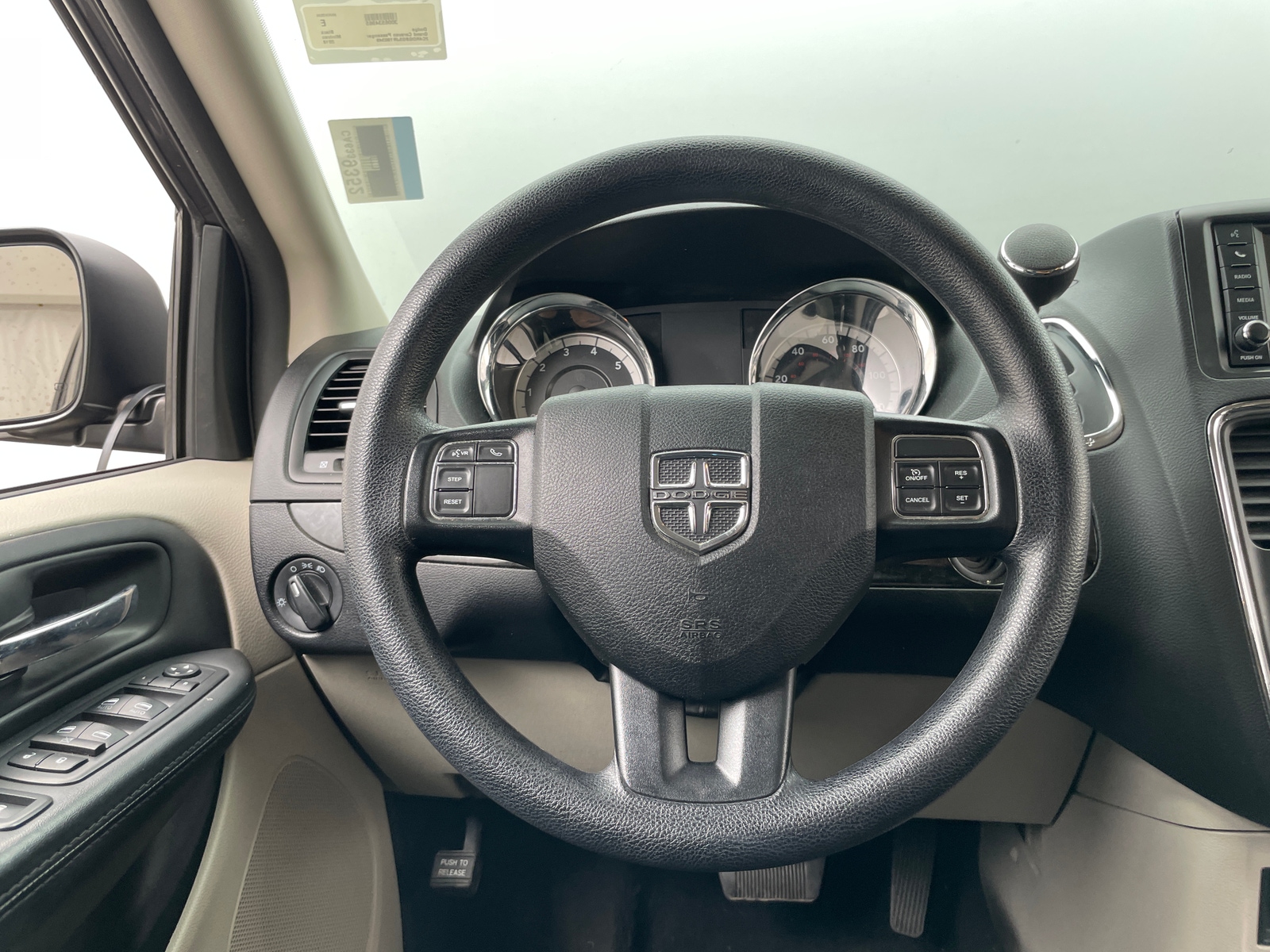 Thumbnail: 2018 Dodge Grand Caravan - 5