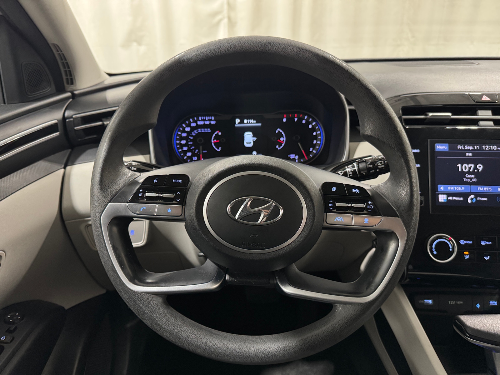 Thumbnail: 2023 Hyundai Tucson - 5