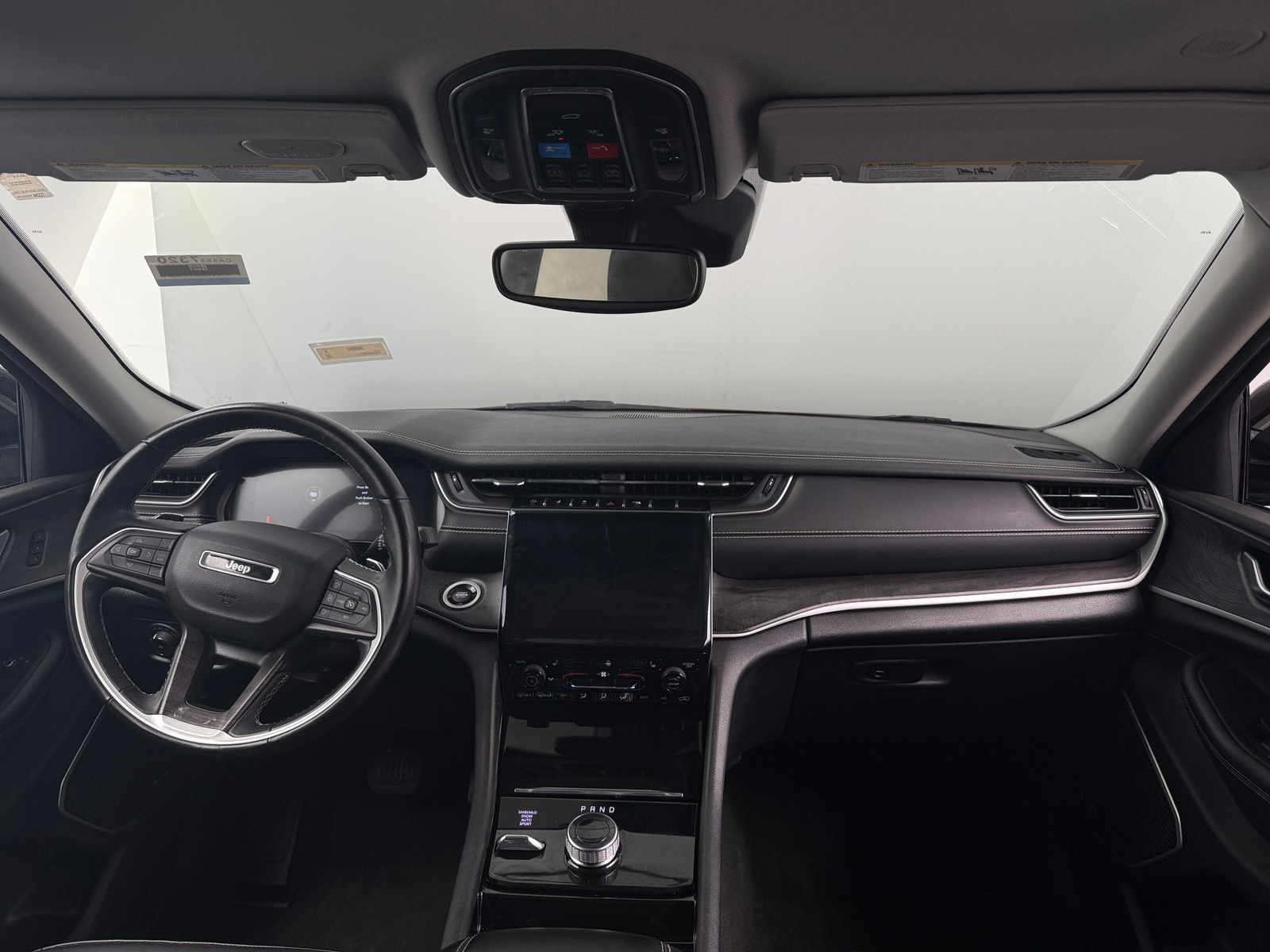 Thumbnail: 2022 Jeep Grand Cherokee L - 2