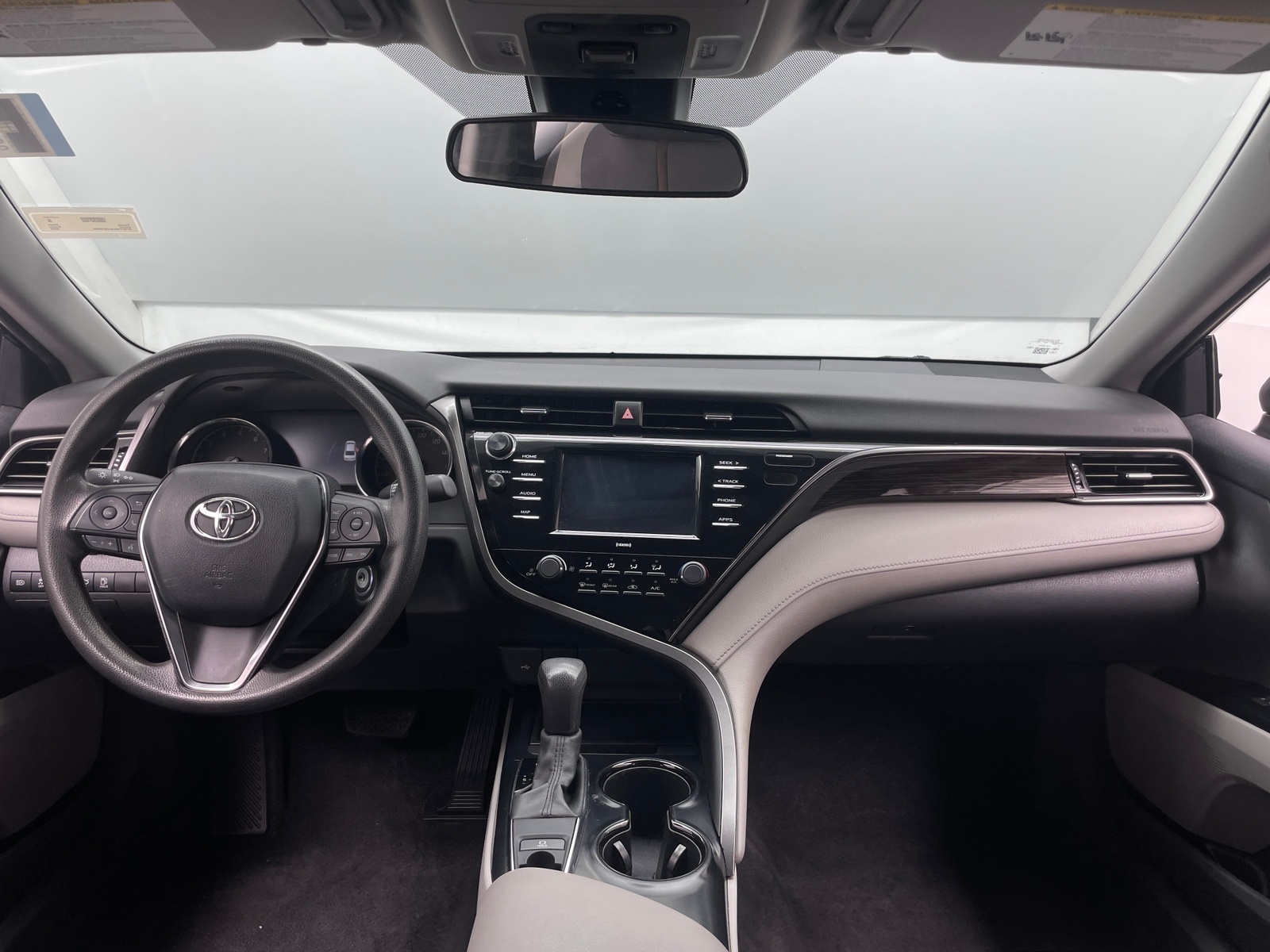 Thumbnail: 2020 Toyota Camry - 3
