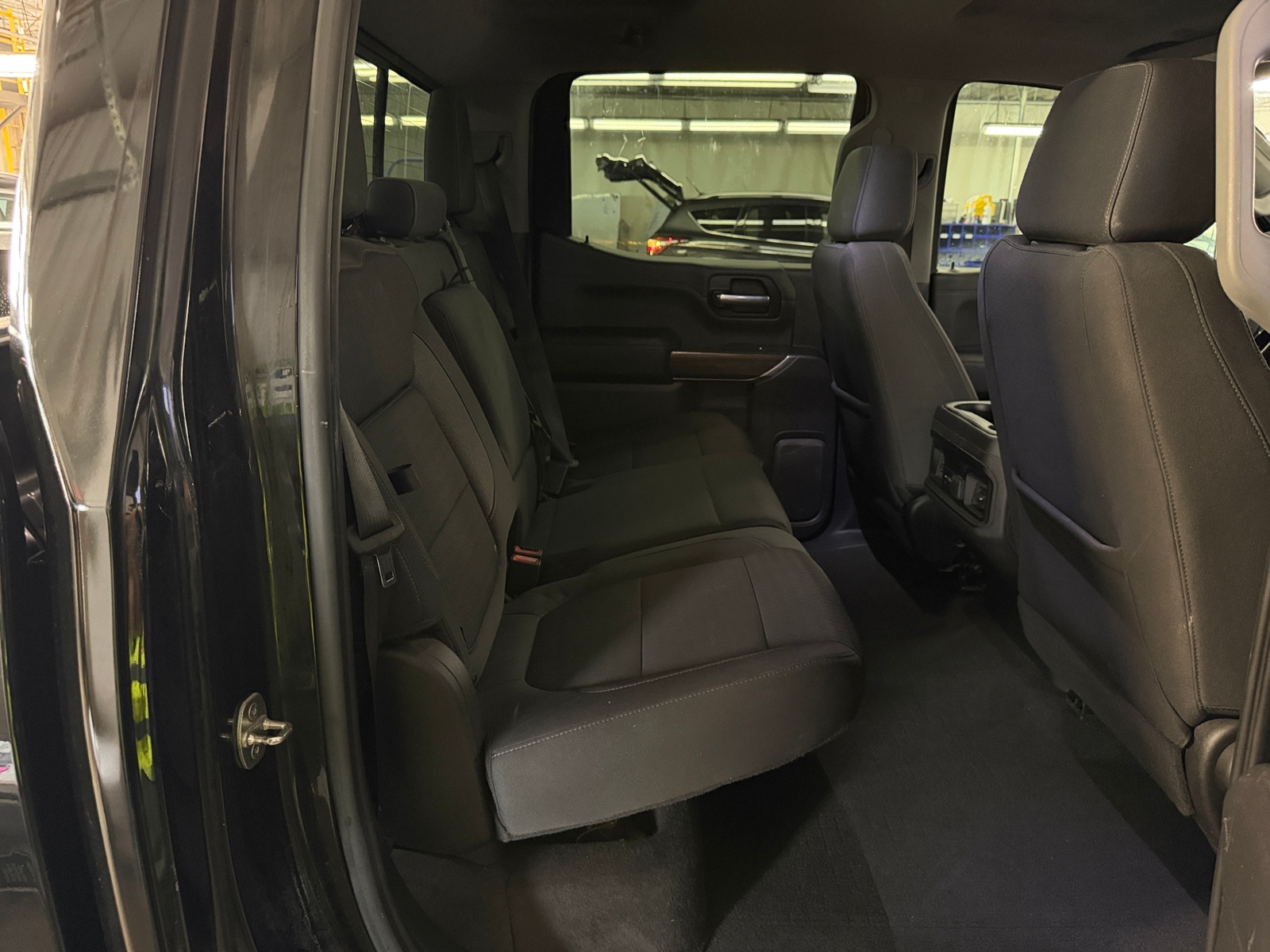 Thumbnail: 2019 Chevrolet Silverado 1500 - 6
