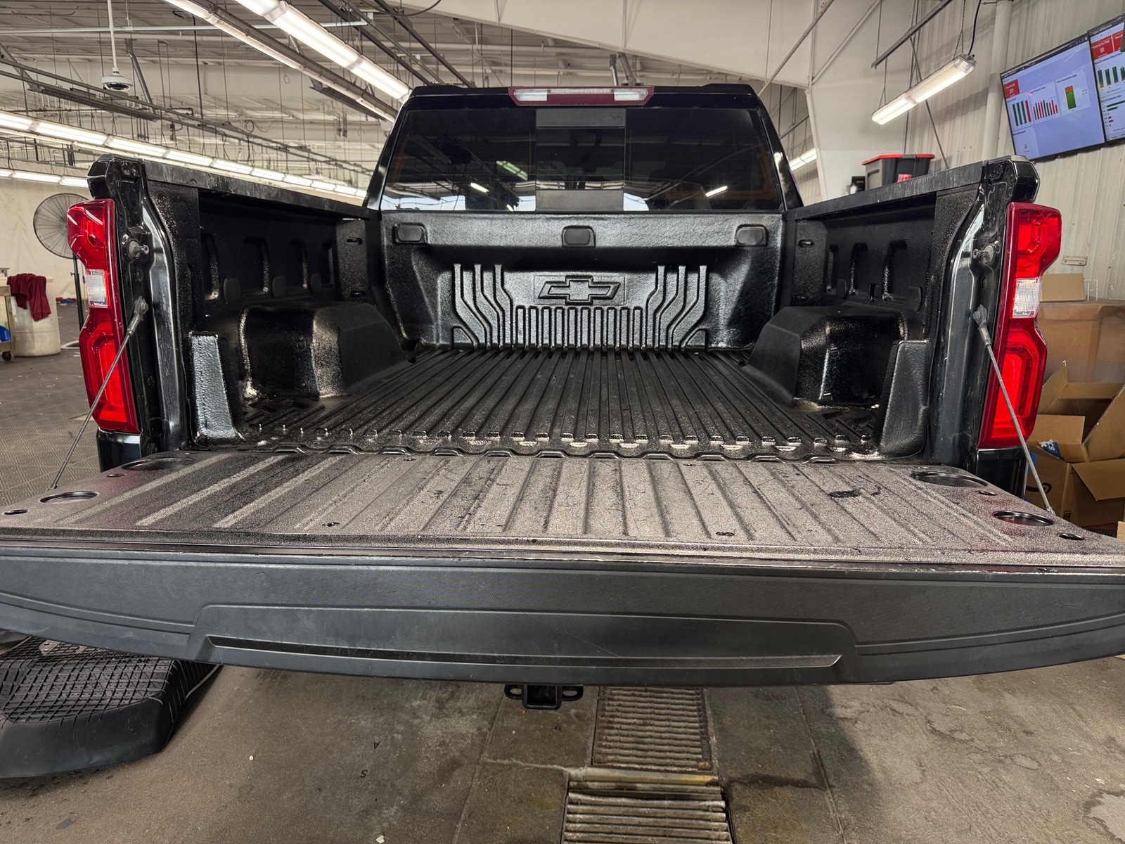 Thumbnail: 2019 Chevrolet Silverado 1500 - 7
