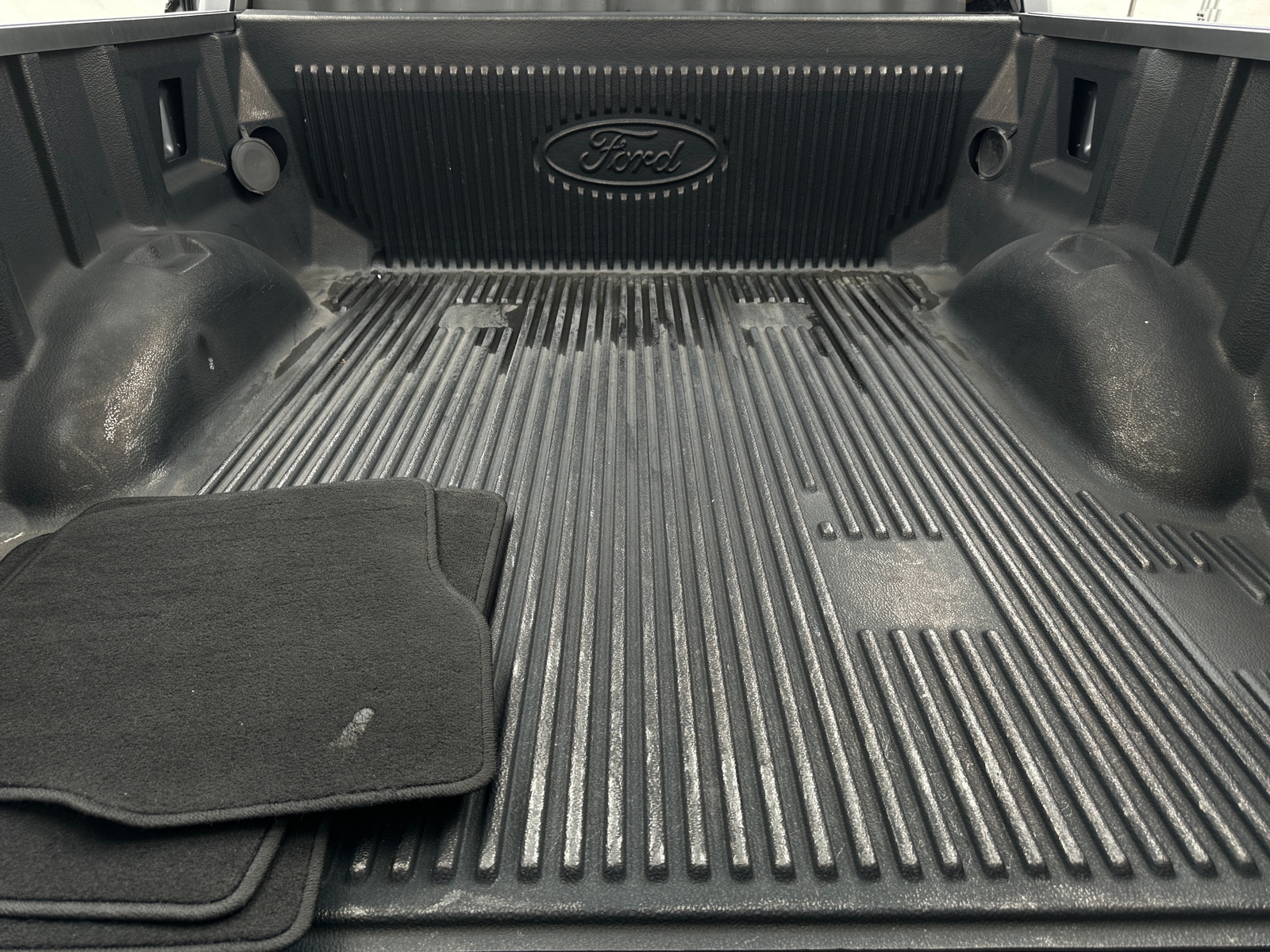 Thumbnail: 2021 Ford Econoline - 7