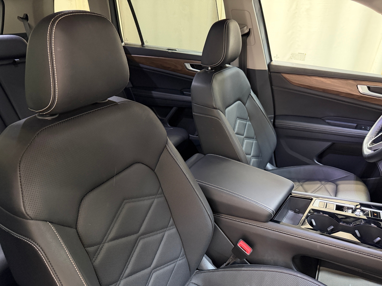 Thumbnail: 2026 Volkswagen Atlas - 2