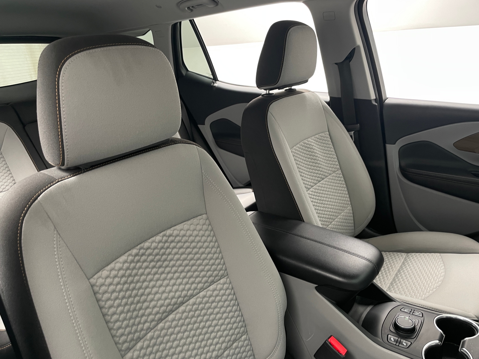 Thumbnail: 2021 GMC Terrain - 2