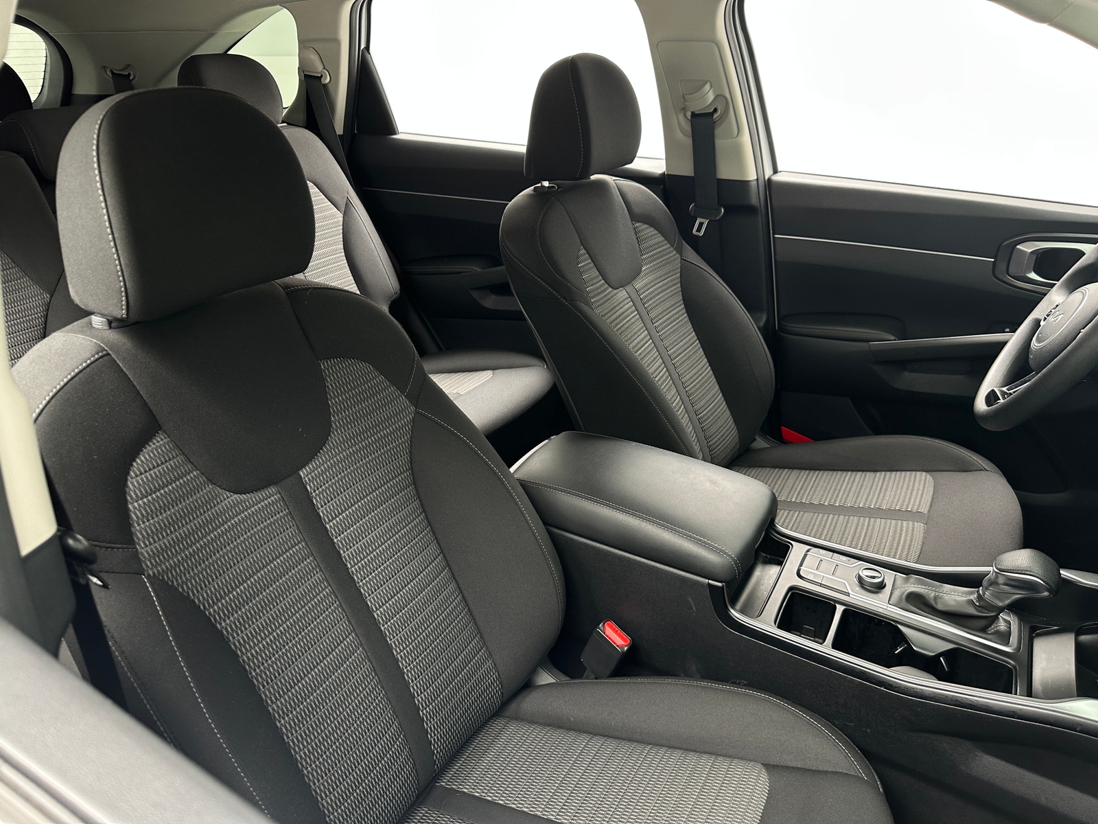 Thumbnail: 2023 Kia Sorento - 2
