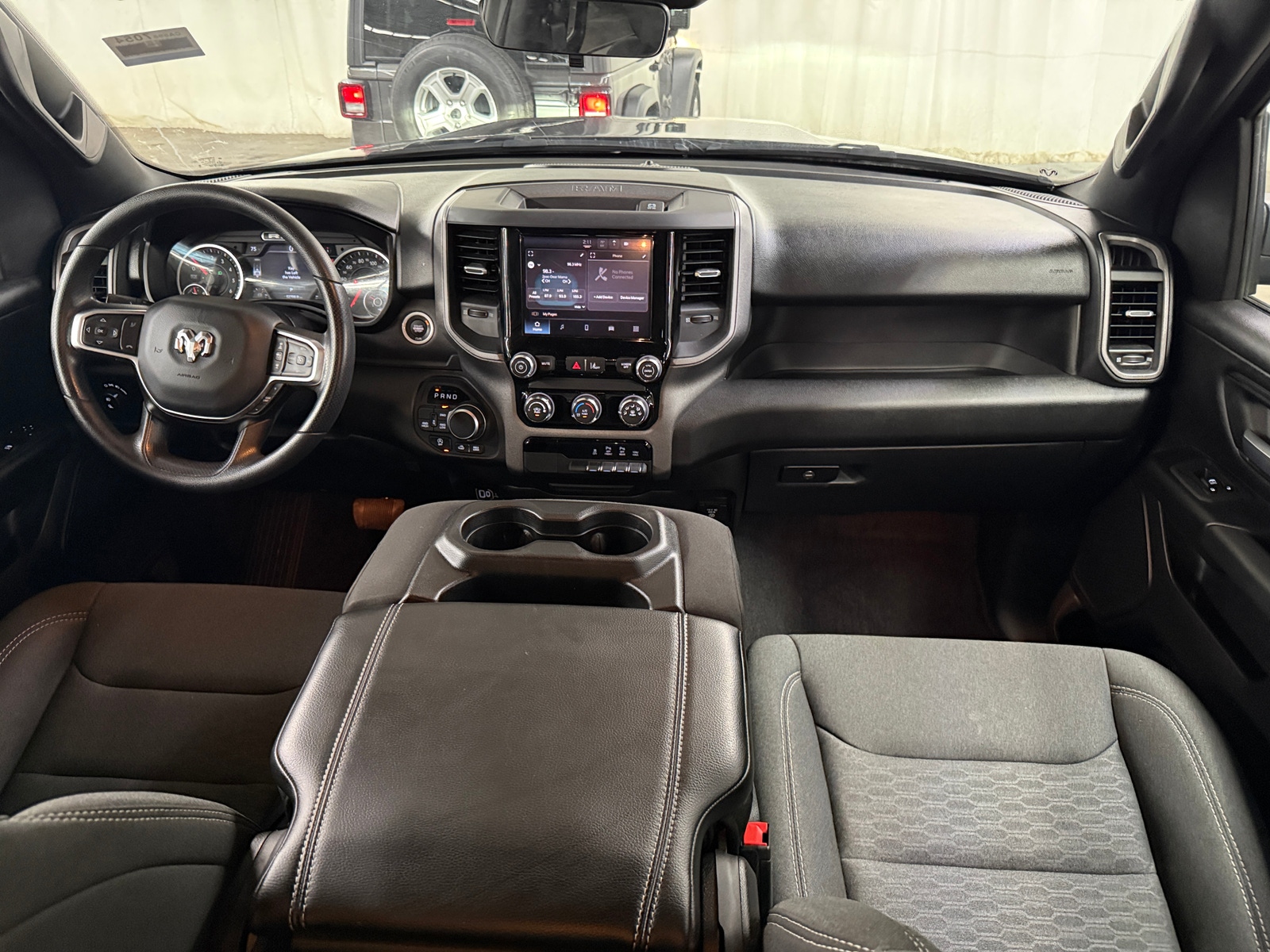 Thumbnail: 2025 RAM 1500 - 3