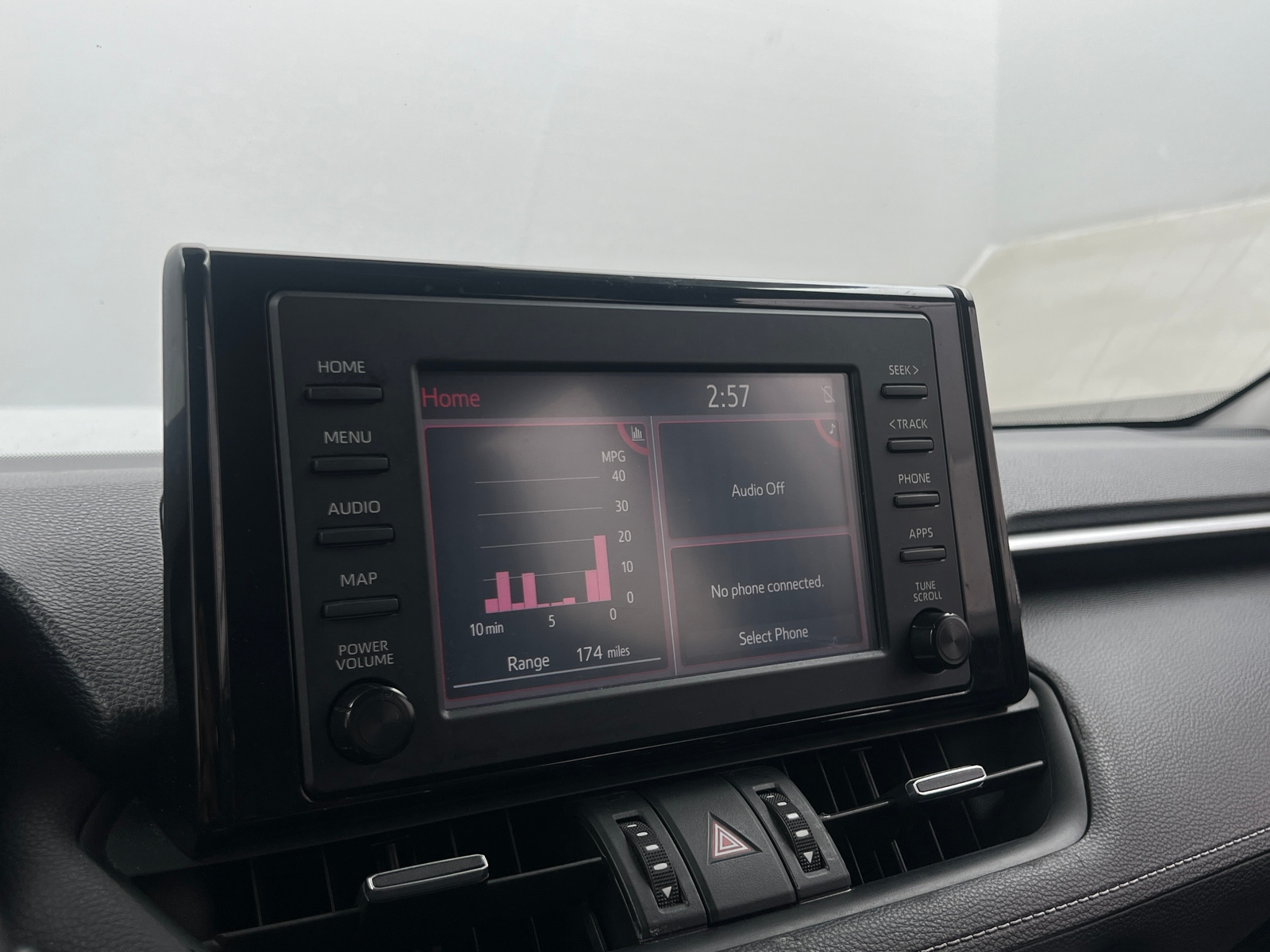 Thumbnail: 2019 Toyota RAV4 - 3