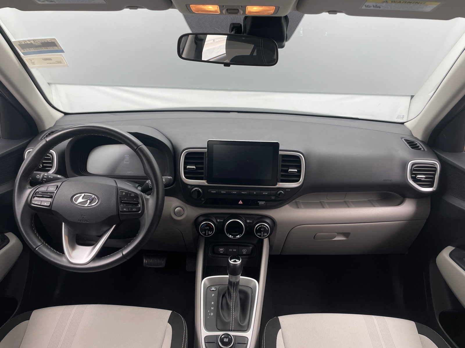 Thumbnail: 2025 Hyundai Venue - 3