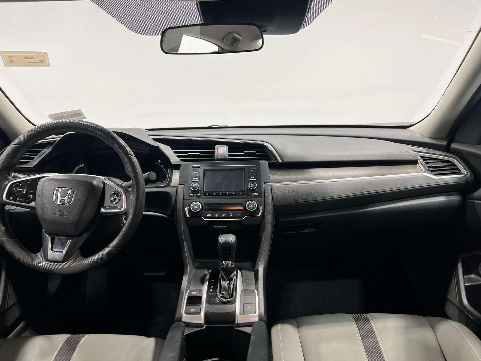 Thumbnail: 2019 Honda Civic - 3