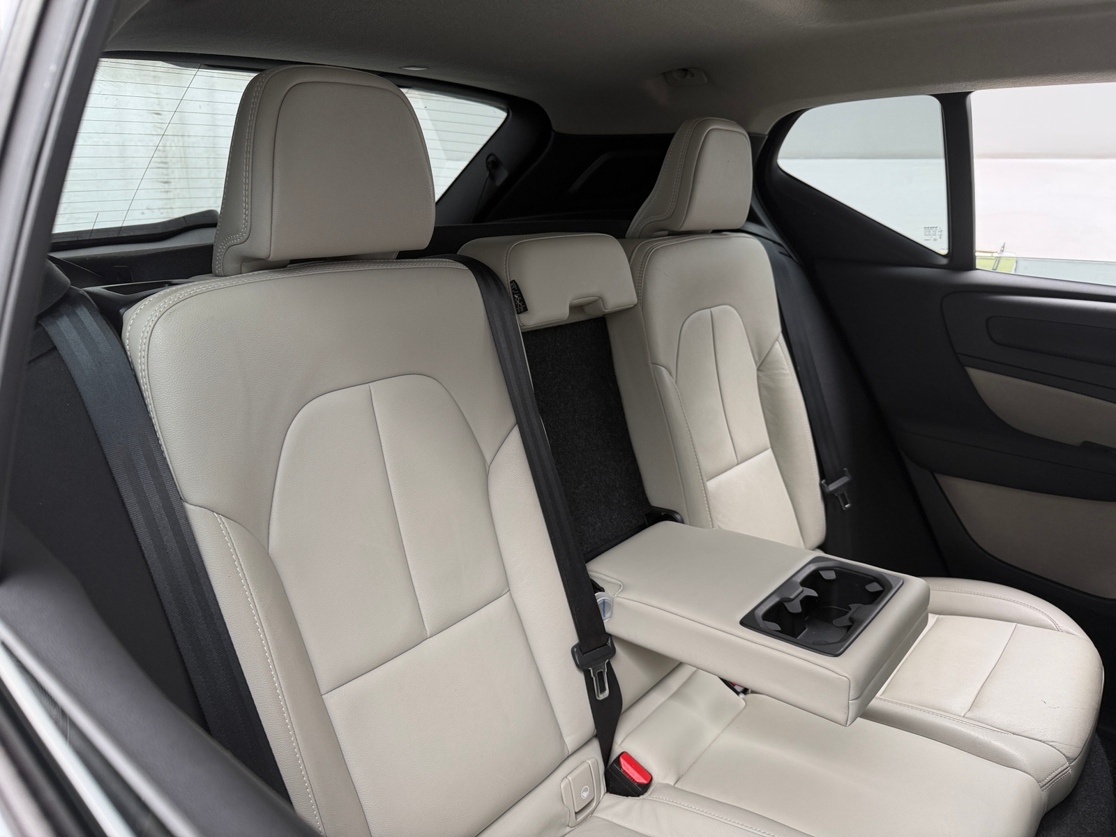 Thumbnail: 2020 Volvo XC40 - 5