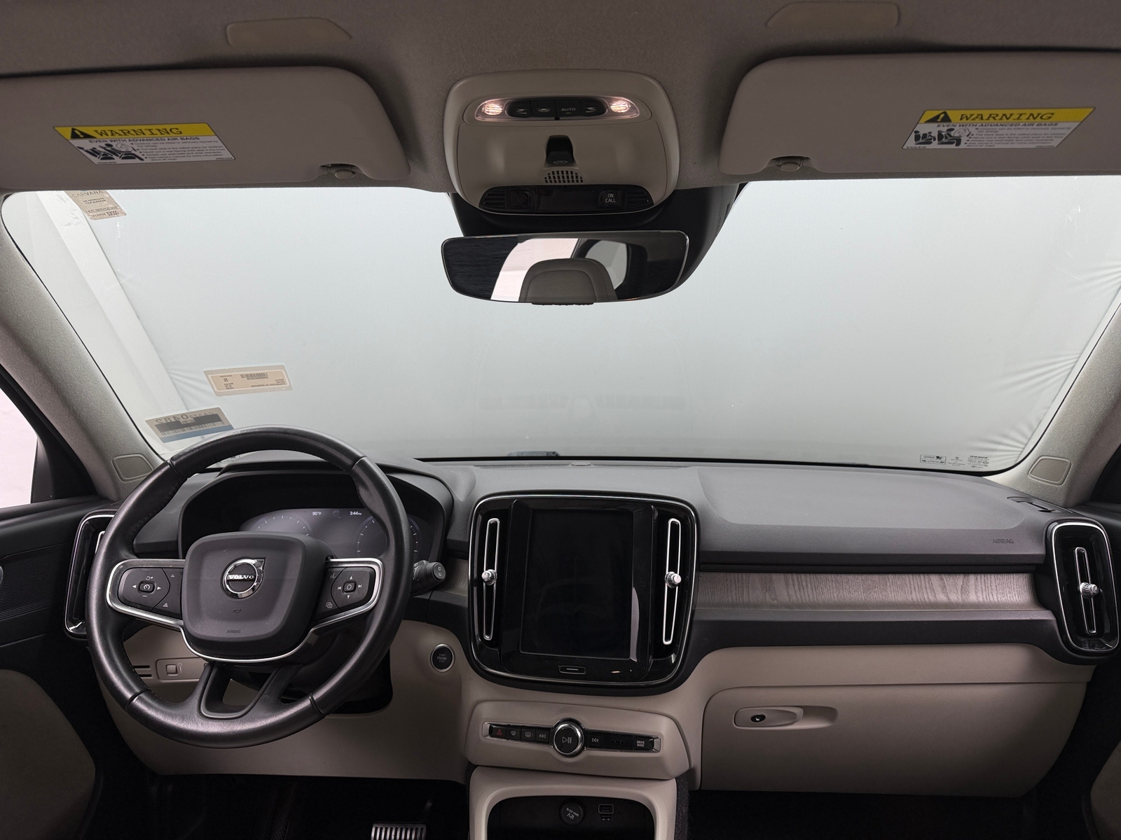 Thumbnail: 2020 Volvo XC40 - 2