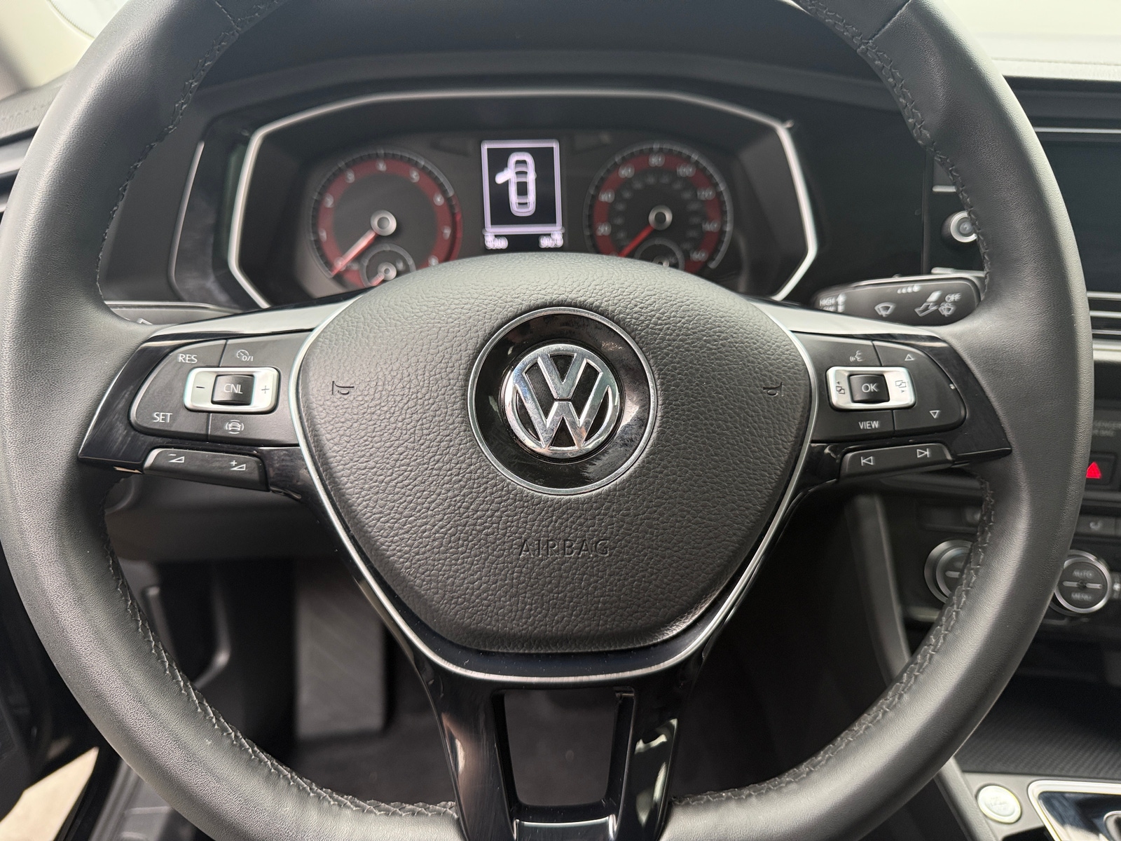 Thumbnail: 2020 Volkswagen Jetta - 4