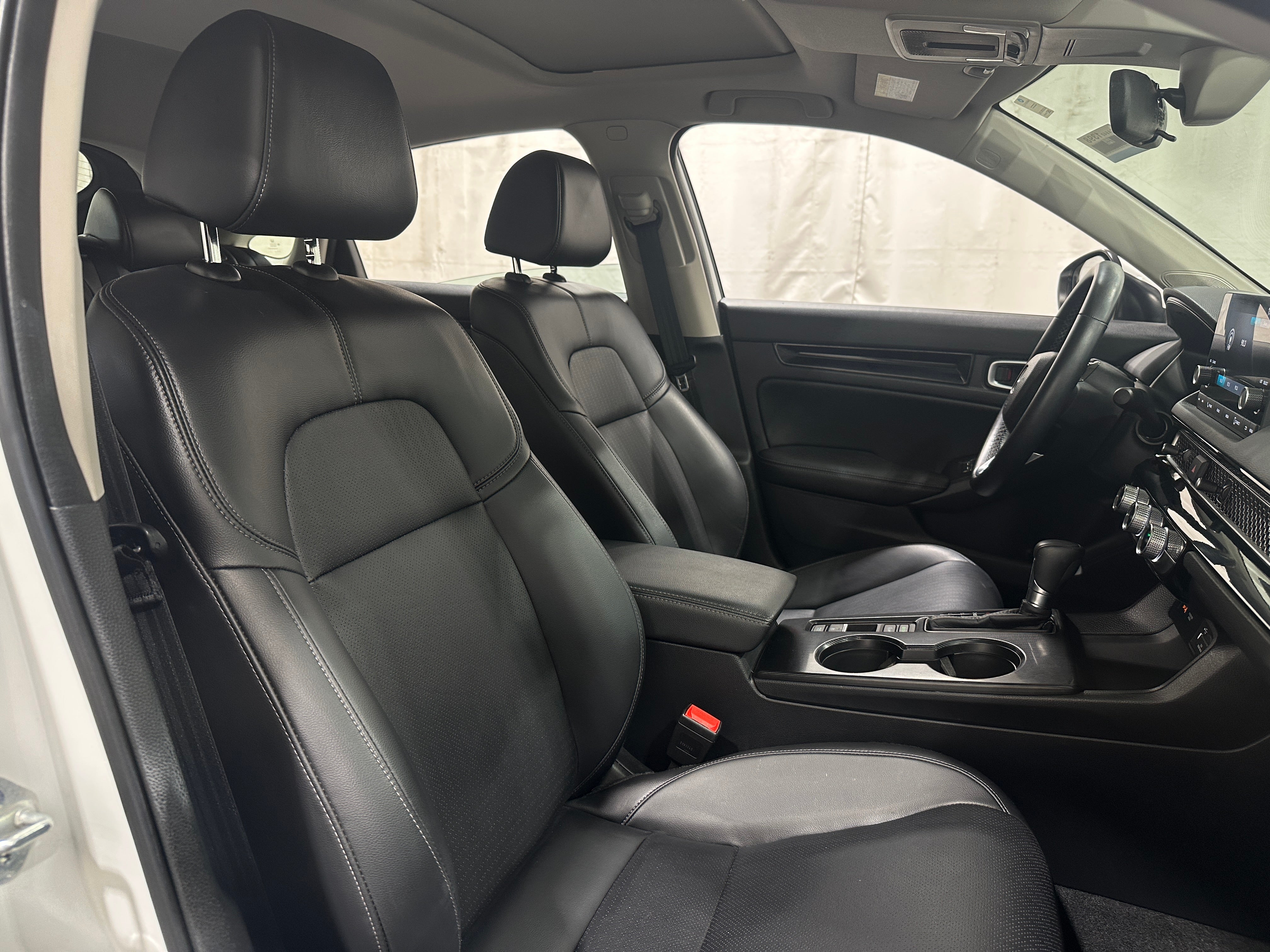 2023 Honda Civic Hatchback EX-L - Photo 9