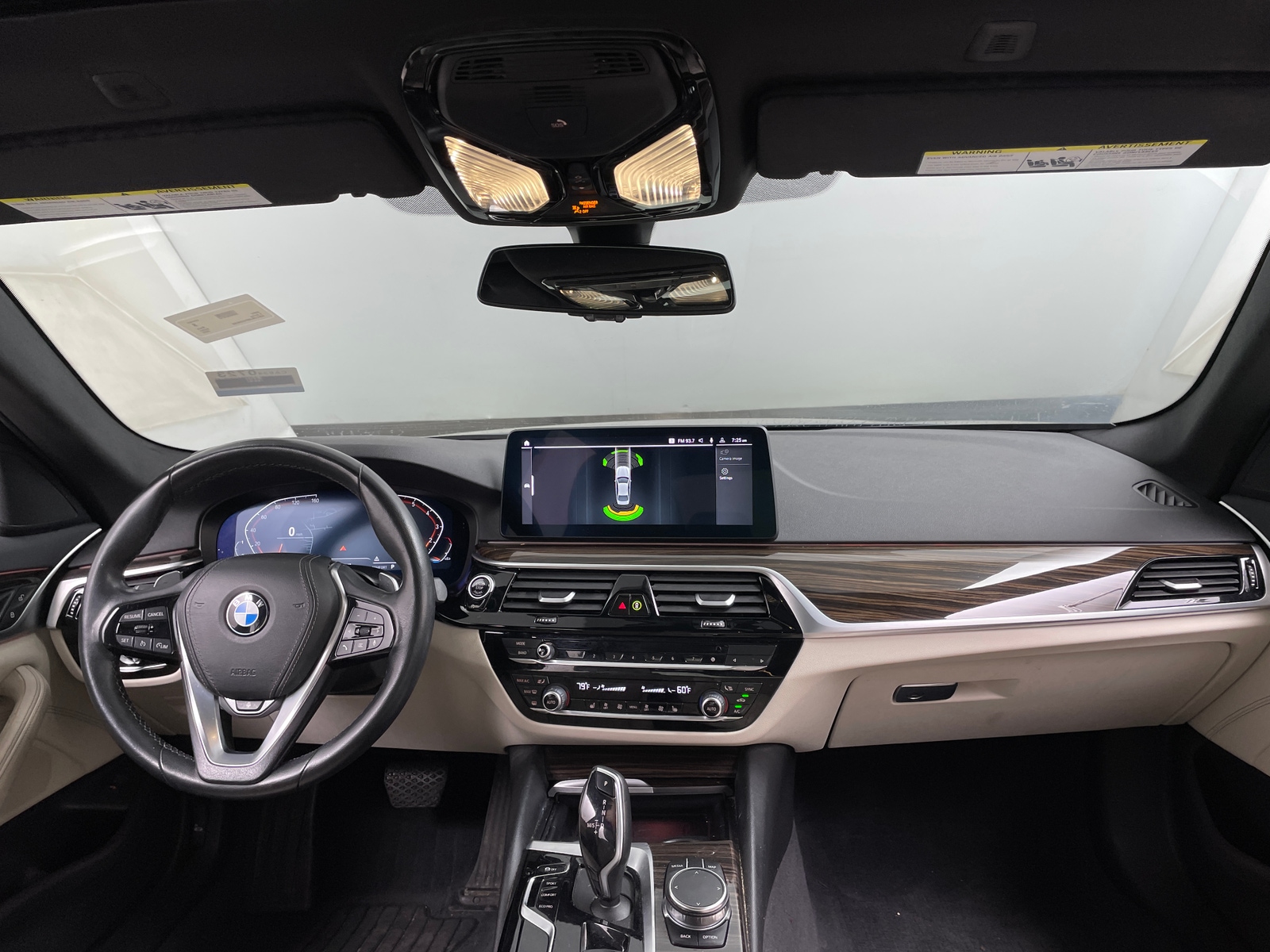 Thumbnail: 2023 BMW 5 Series - 2